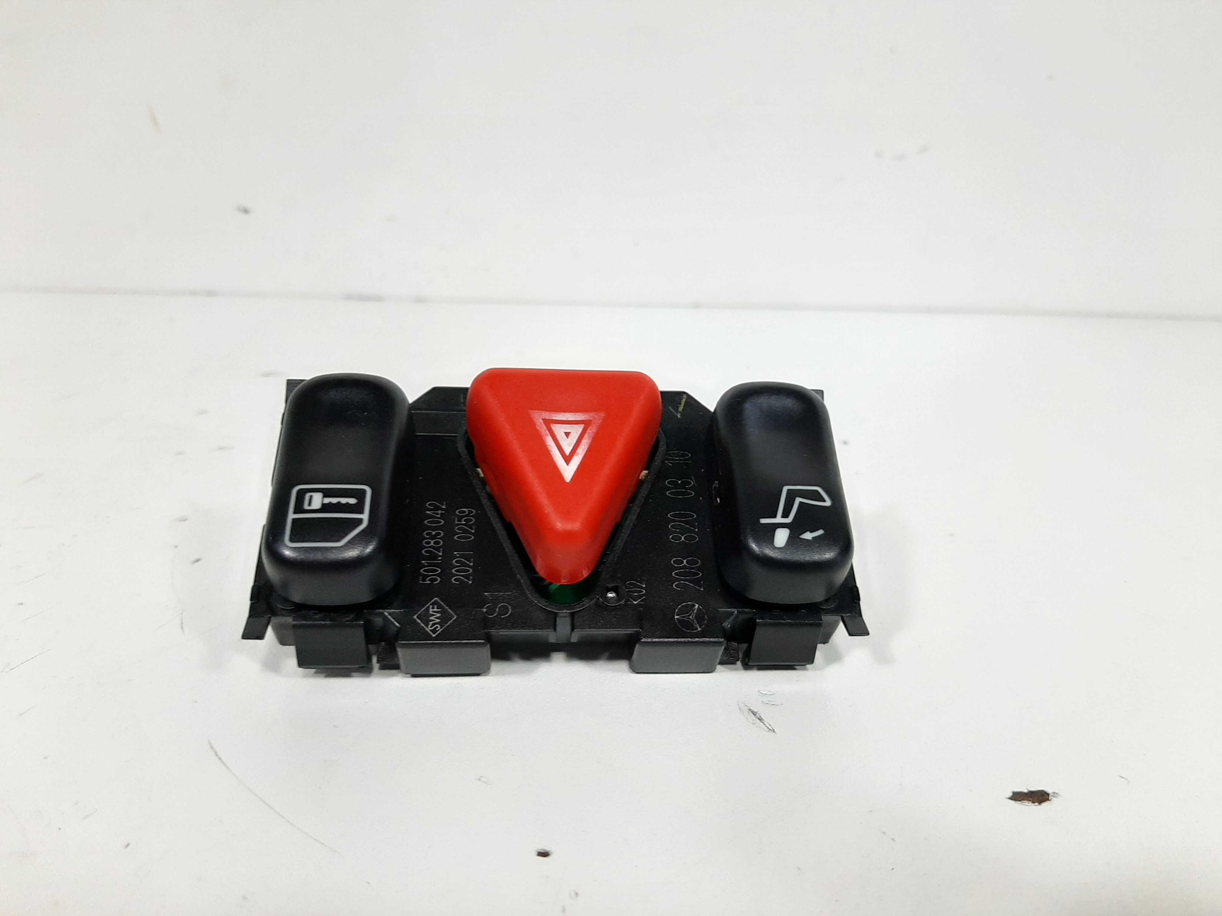 Comando Pisca Alerta Bancos Mercedes E320 W210 1998 A 2002 2