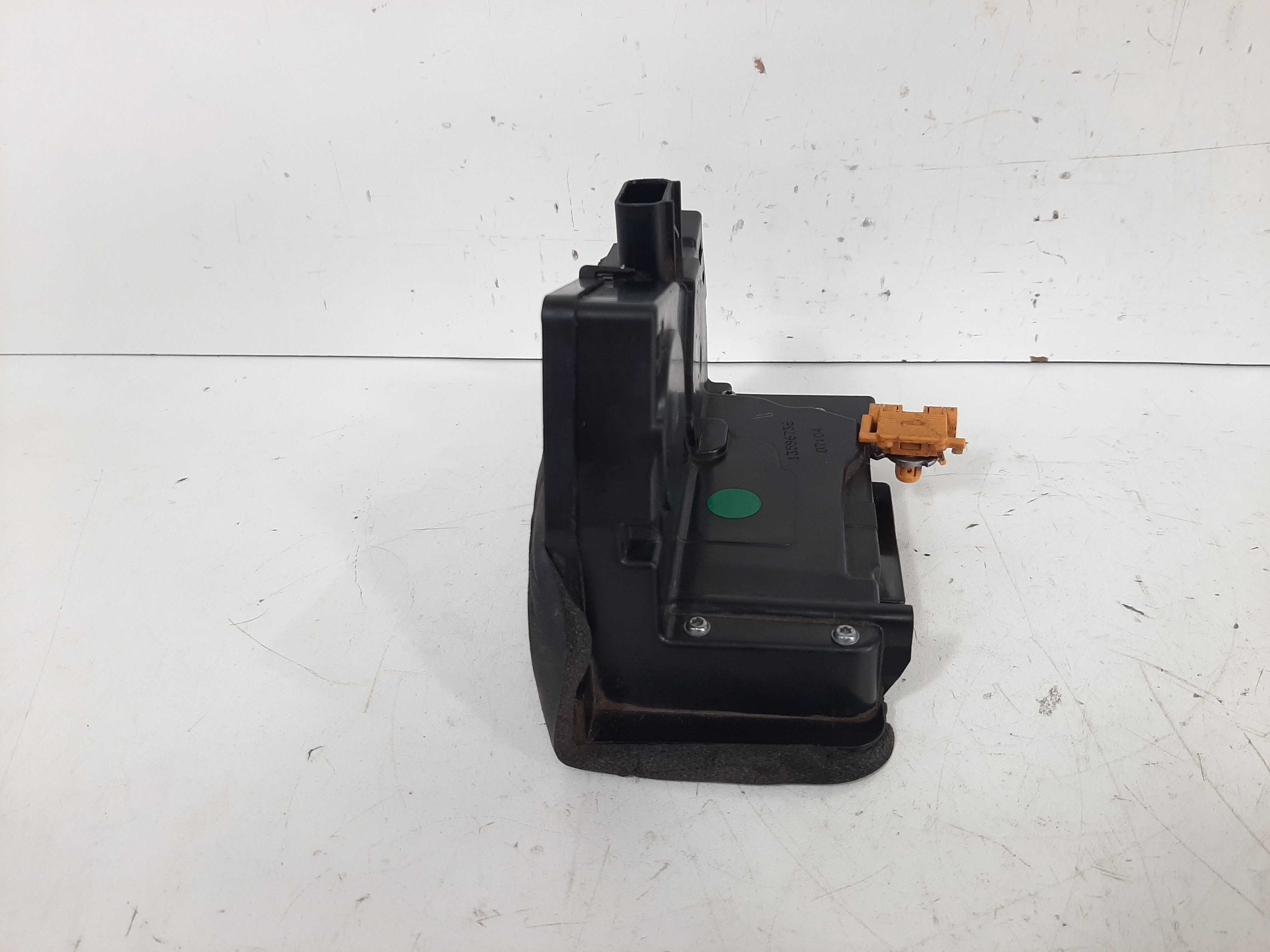 Fechadura Porta Dianteiro Direito Gm Spin 2012 2013 A 2017 1