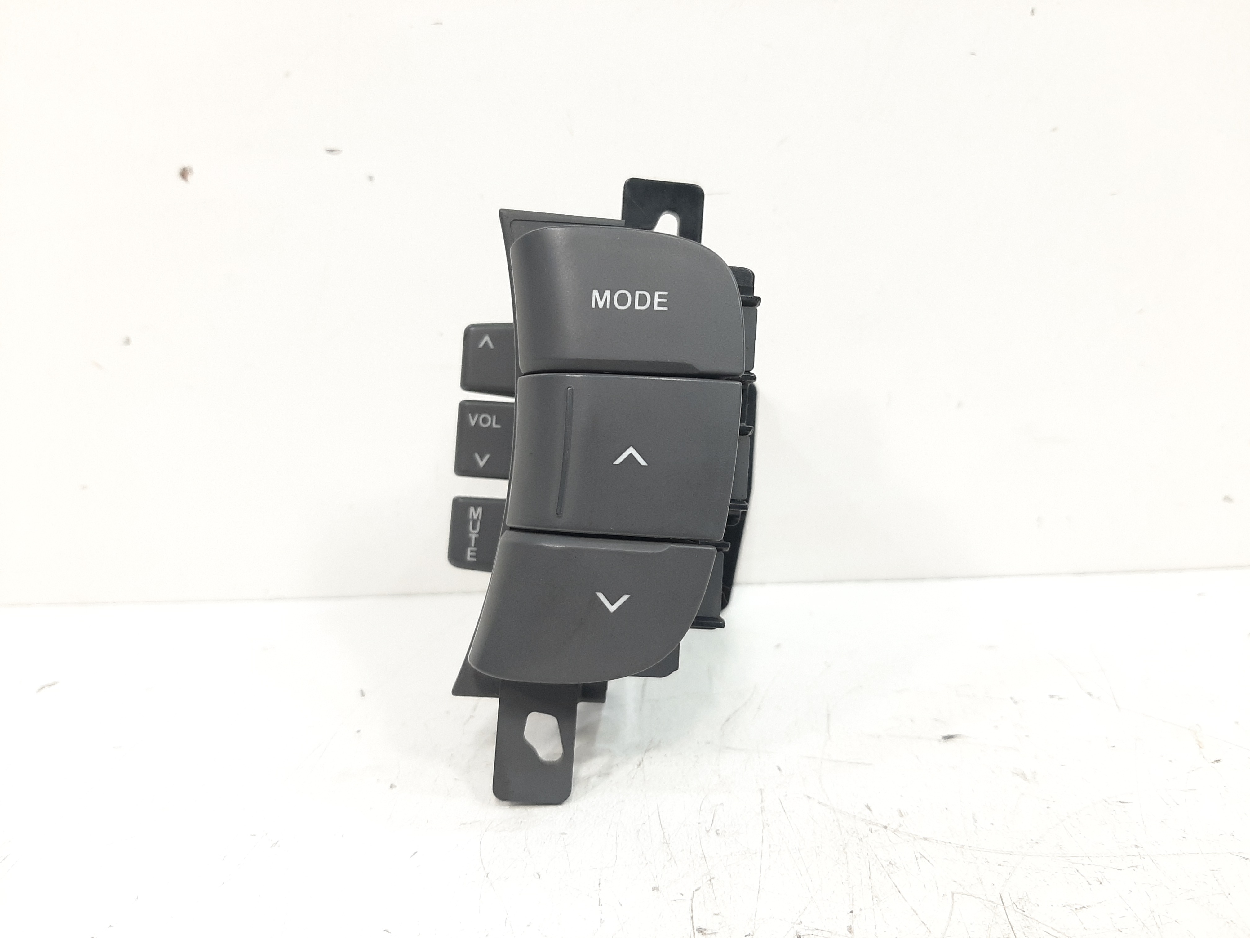 Comando Som Volante Hyundai Azera 3.3 2007 A 2011 3622901000 5