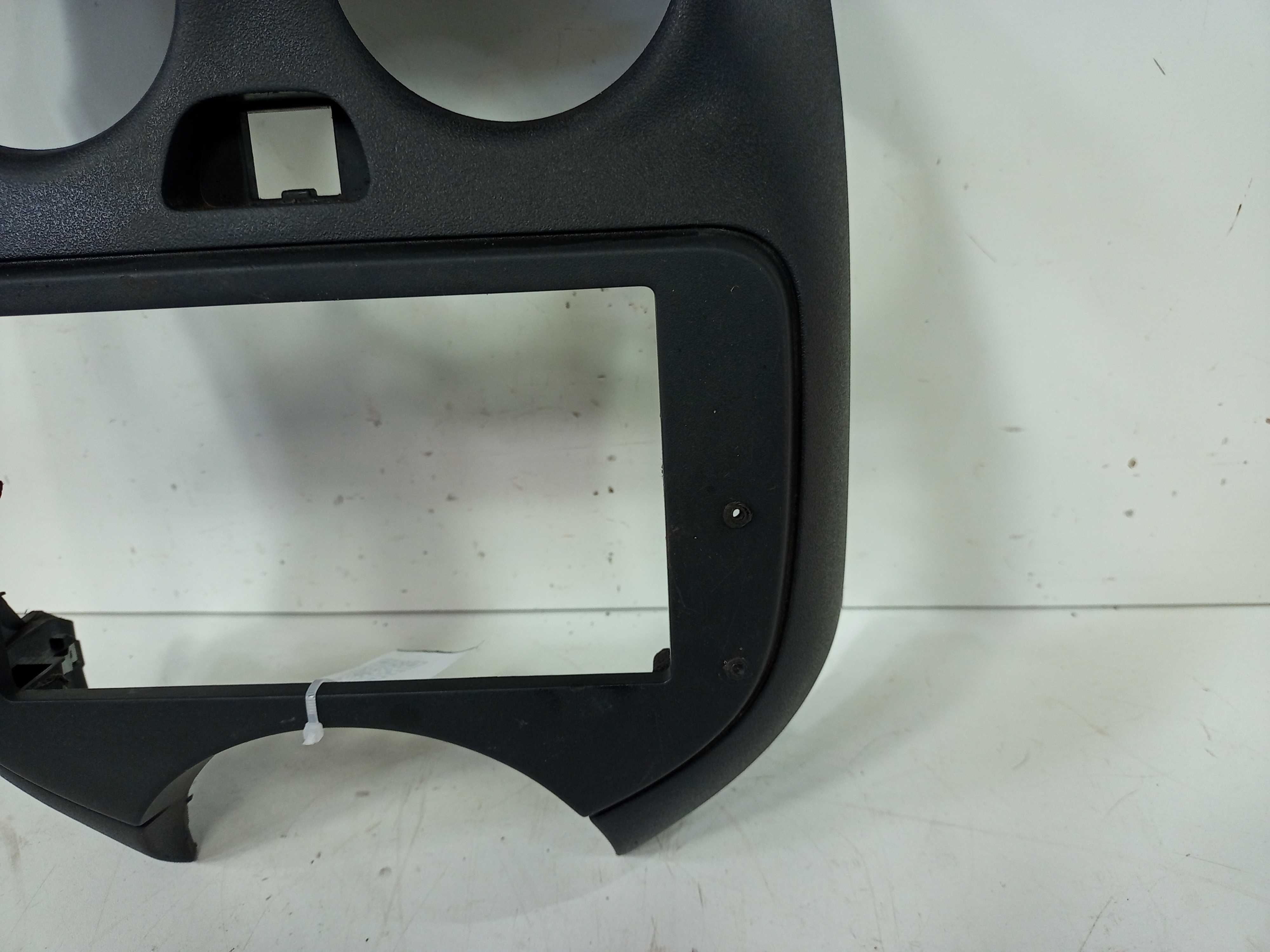Acabamento Central Painel Nissan Versa 2011 2012 2013 A 2018 Preto 3