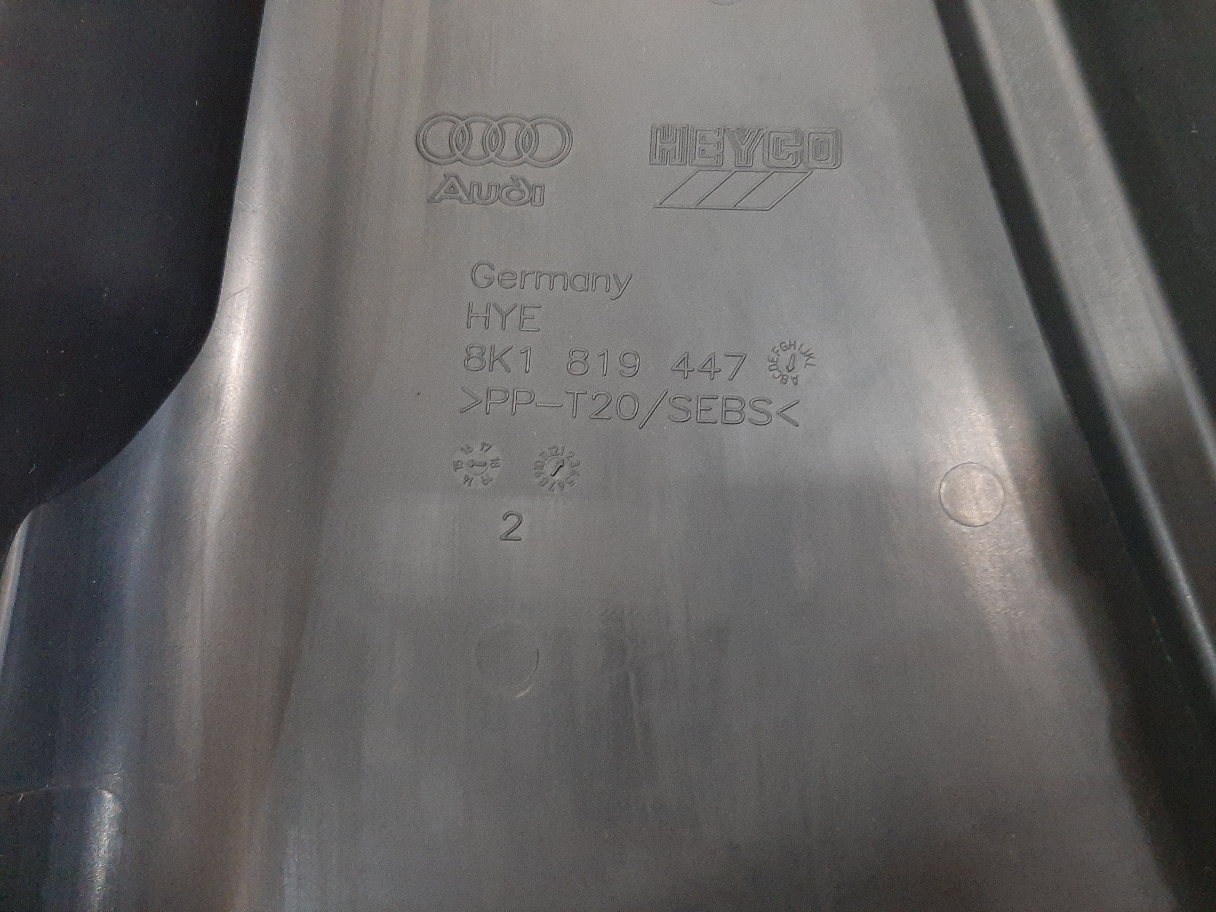 Churrasqueira Audi A4 2010 2011 2012 2013 2014 2015 8