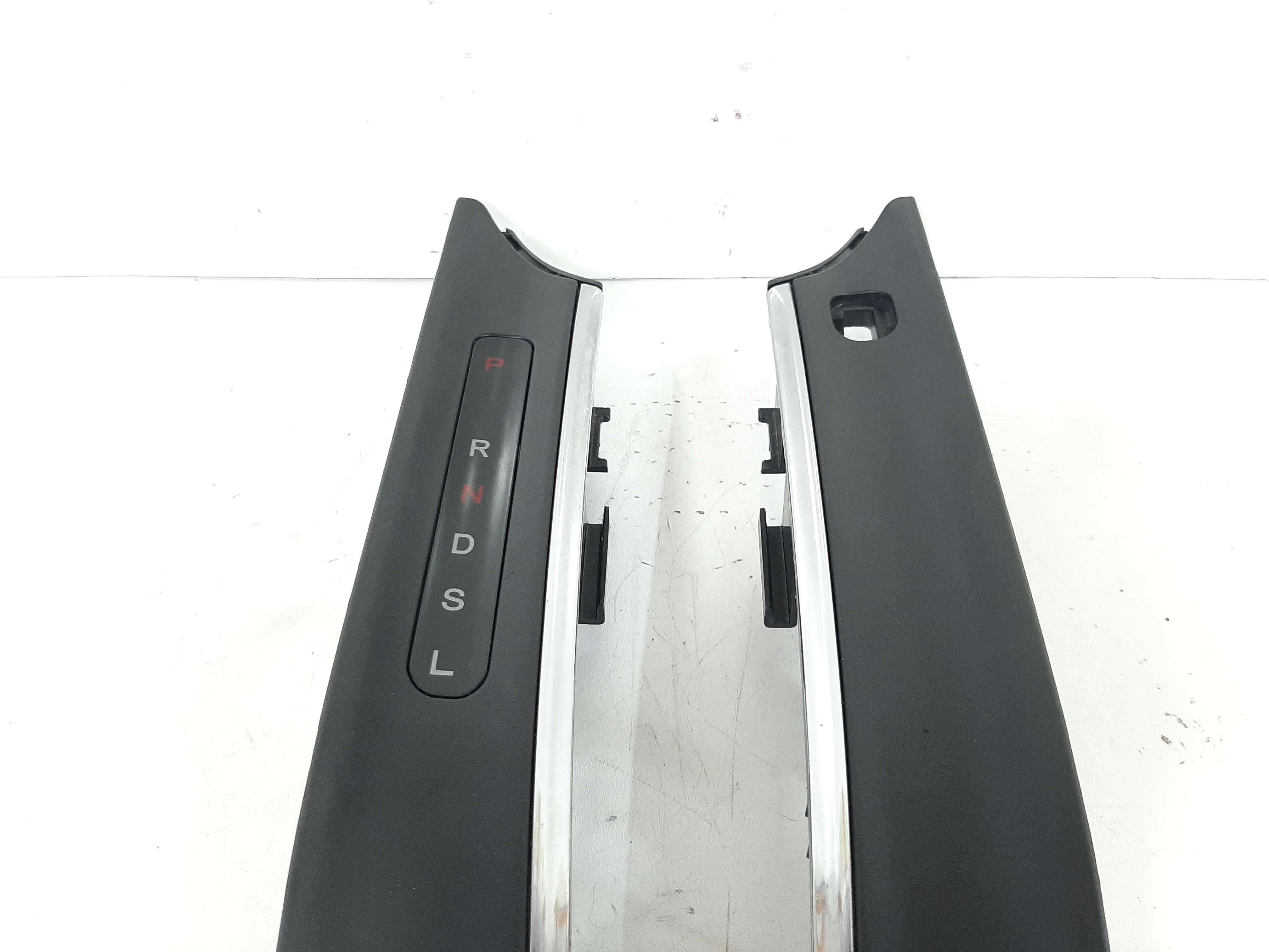 Moldura Console Central Honda Hrv 2015 2016 2017 2018 6