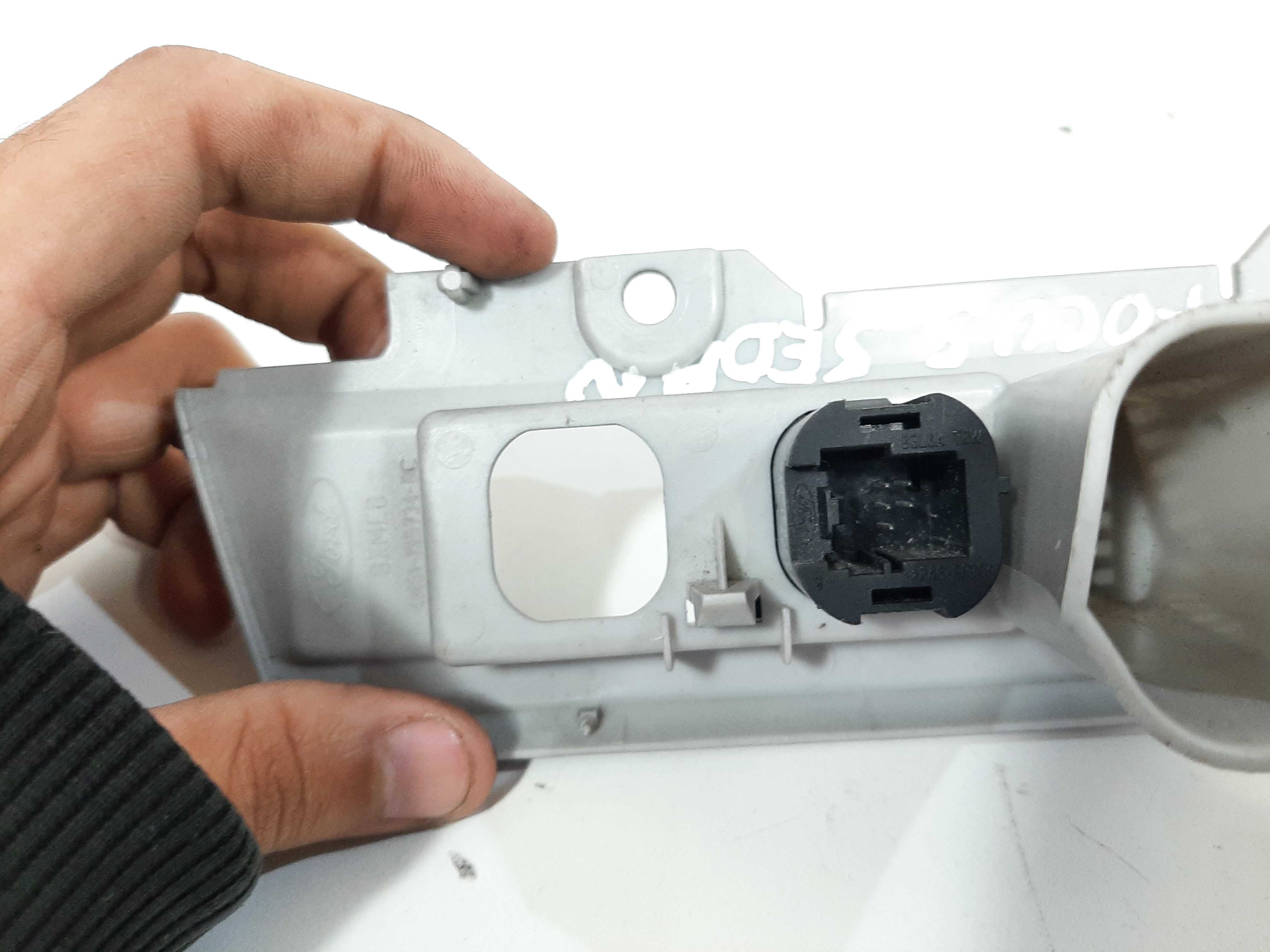 Botão Desembaçador Focus Sedan C/ Moldura 2009 2010 A 2012 10