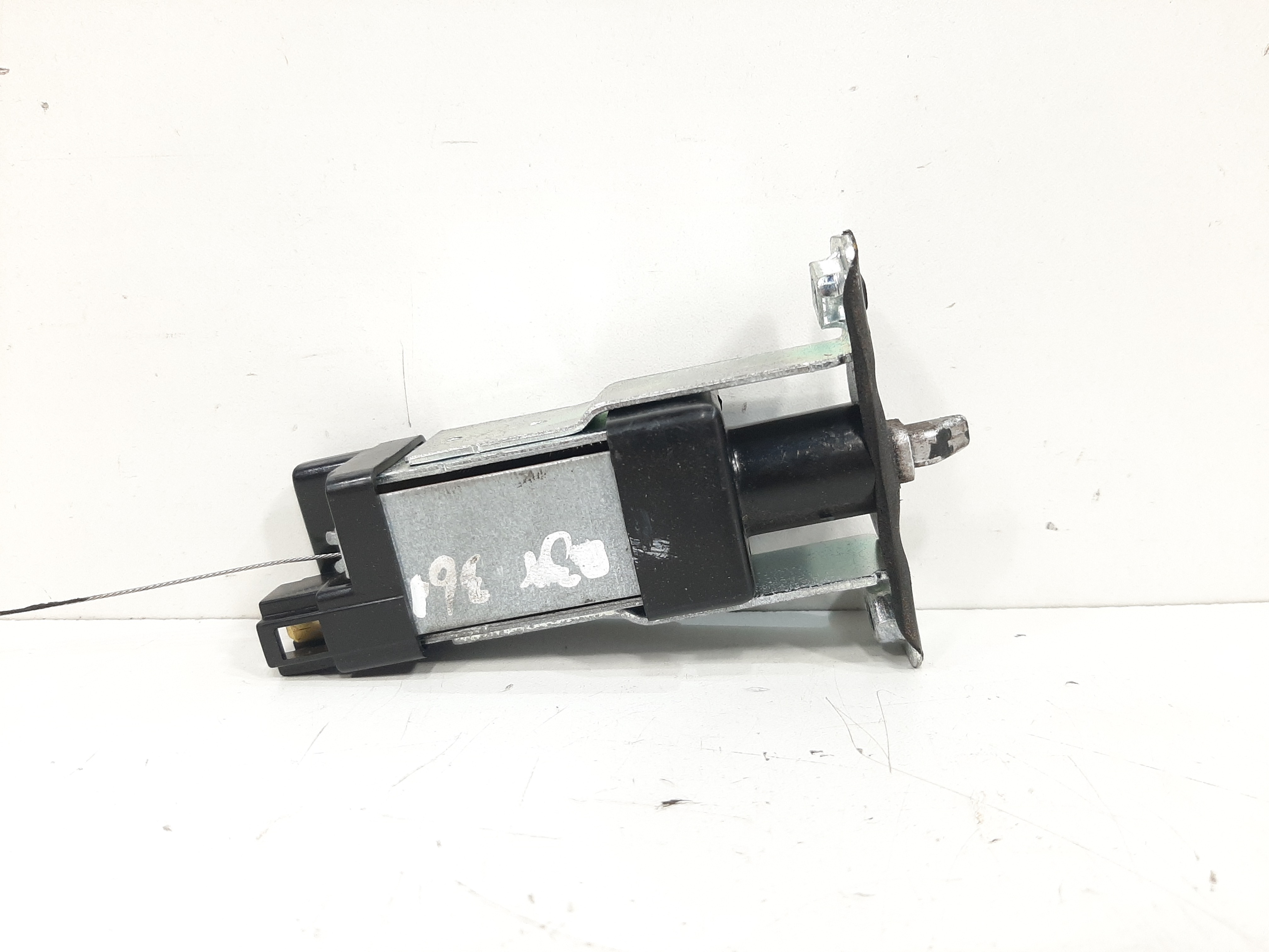 Trava Tampa Portinhola Hyundai Azera 3.3 2007 2008 A 2011 2