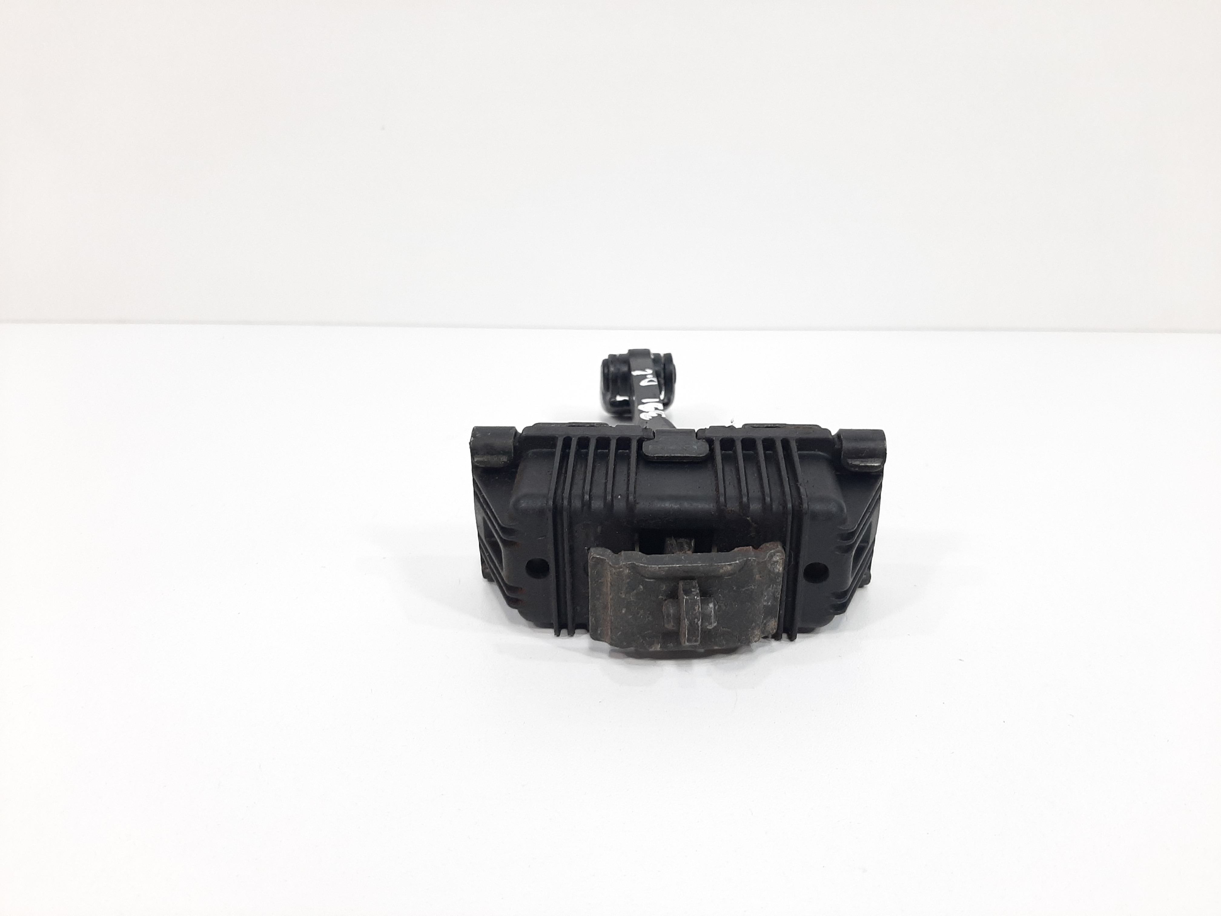Limitador Porta Dianteiro Esquerdo Freelander 2 2007 A 2012 9