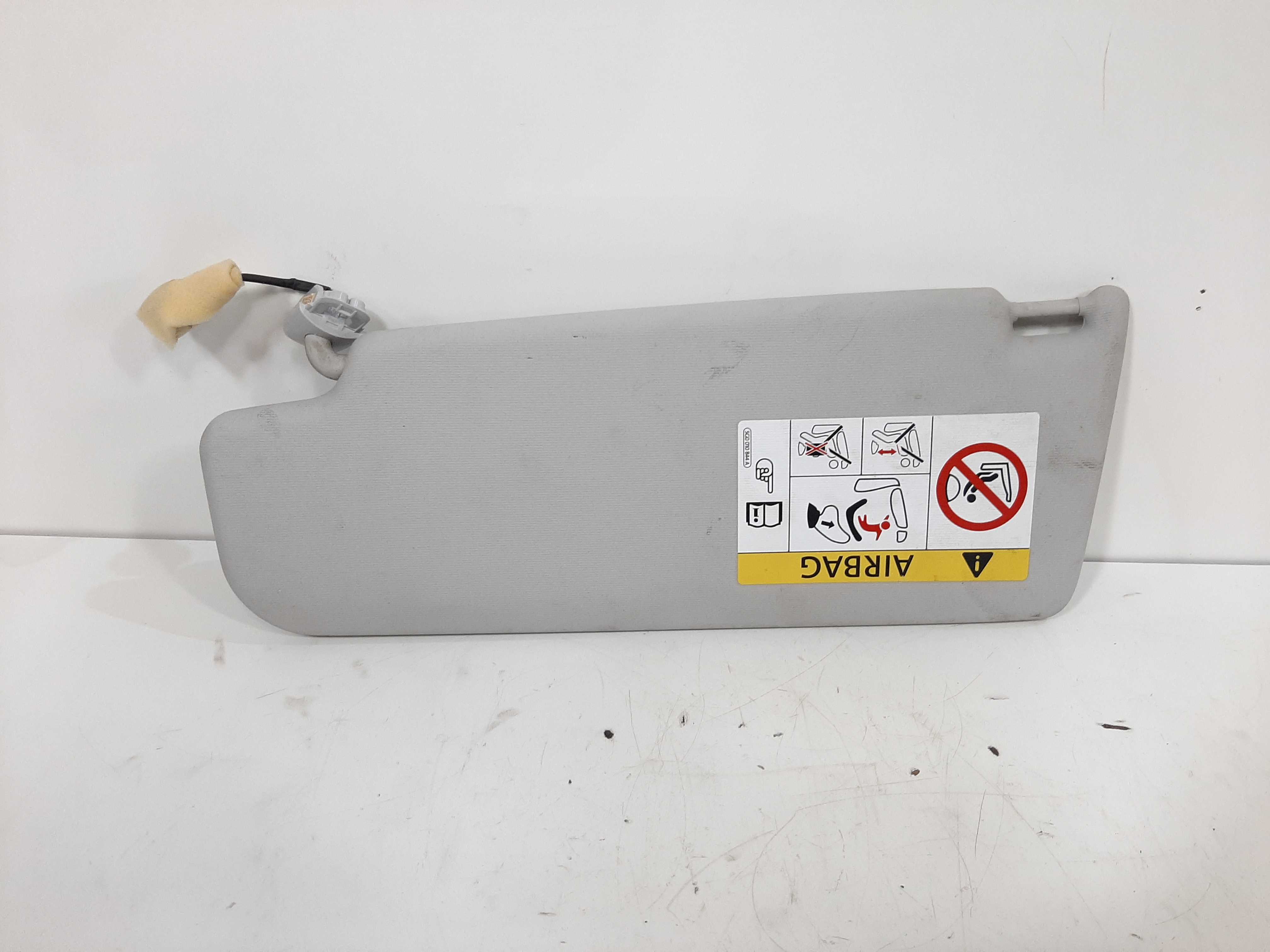 Quebra Sol Dianteiro Direito Vw Jetta 2012 2013 2014 A 2016 8