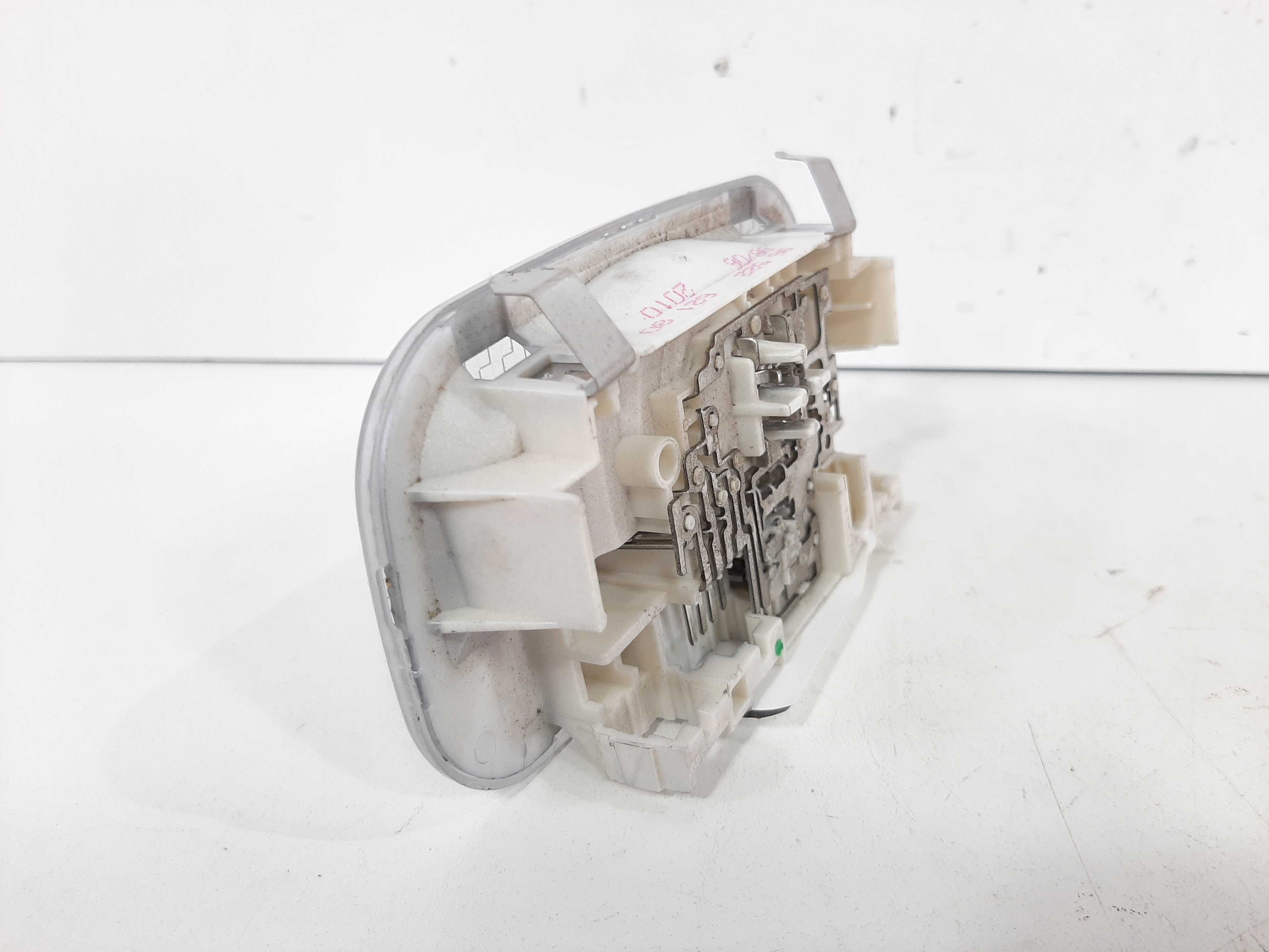 Luz Cortesia Traseiro Citroen C4 2007 2008 2009 2010 A 2013 7