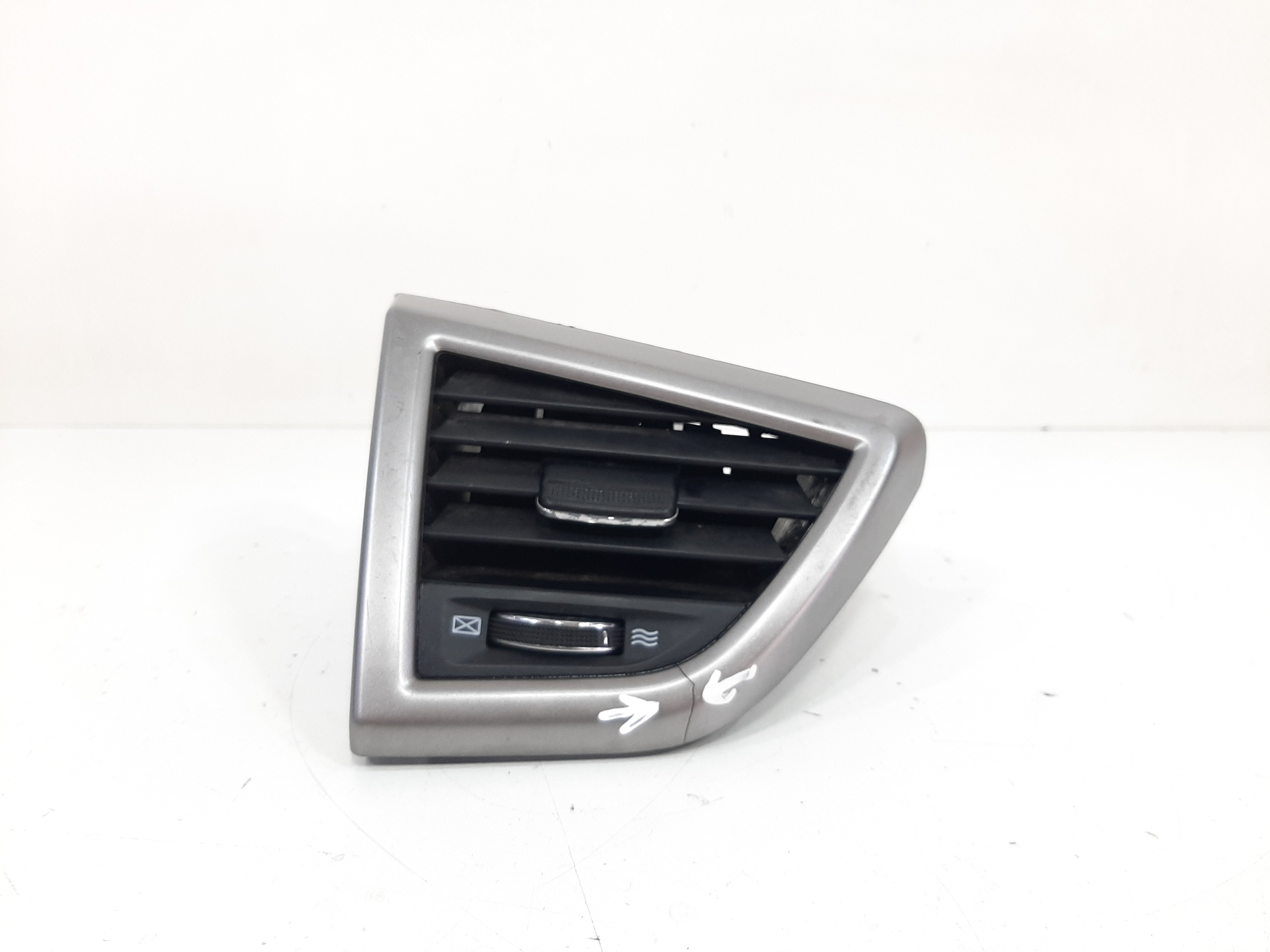 Difusor Ar Dianteiro Esquerdo Veloster 2012 2013 C/ Detalhe 8