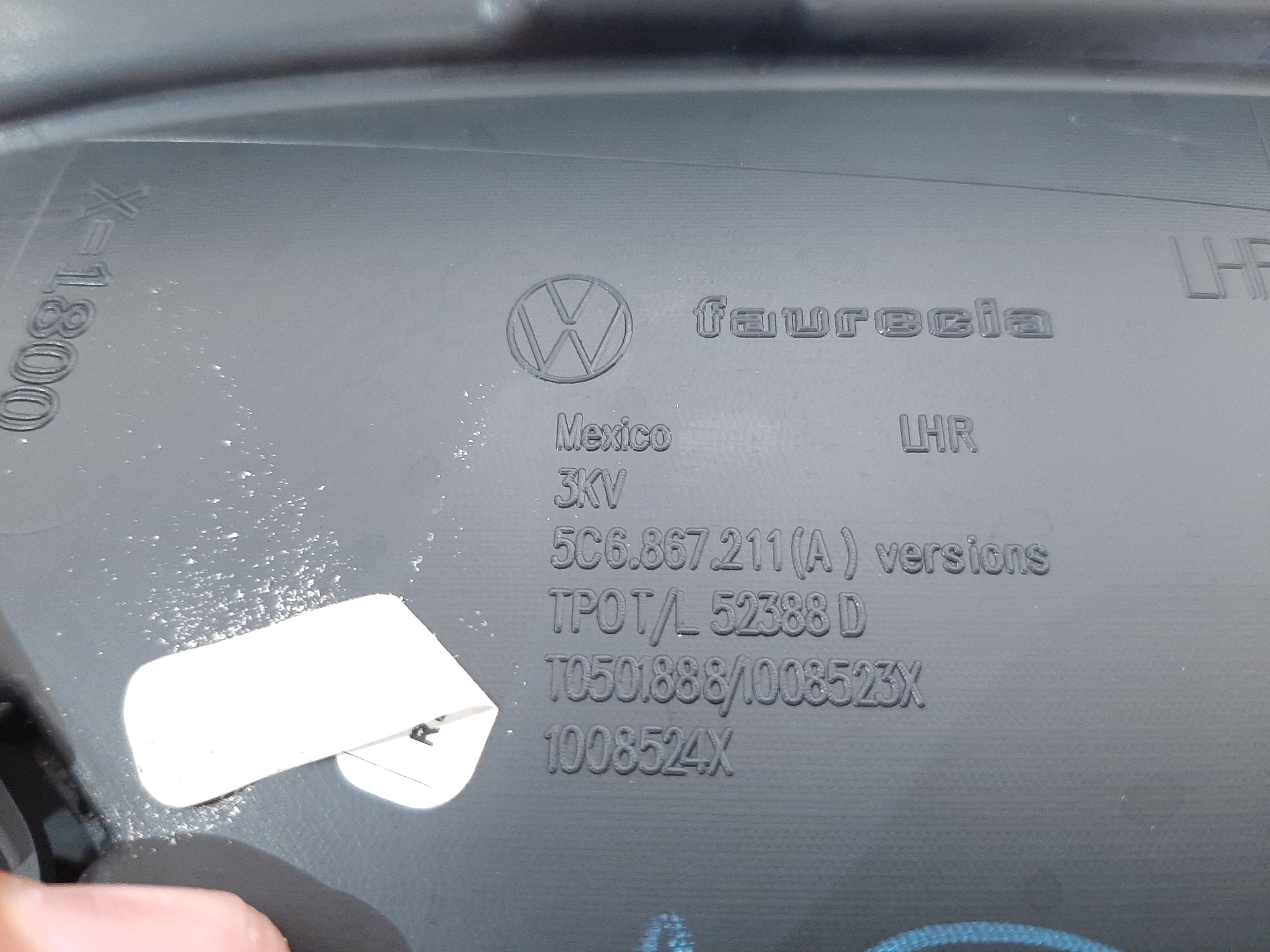 Forro Porta Traseira Esquerda Vw Jetta 2.0 Tsi 2011 A 2017 7