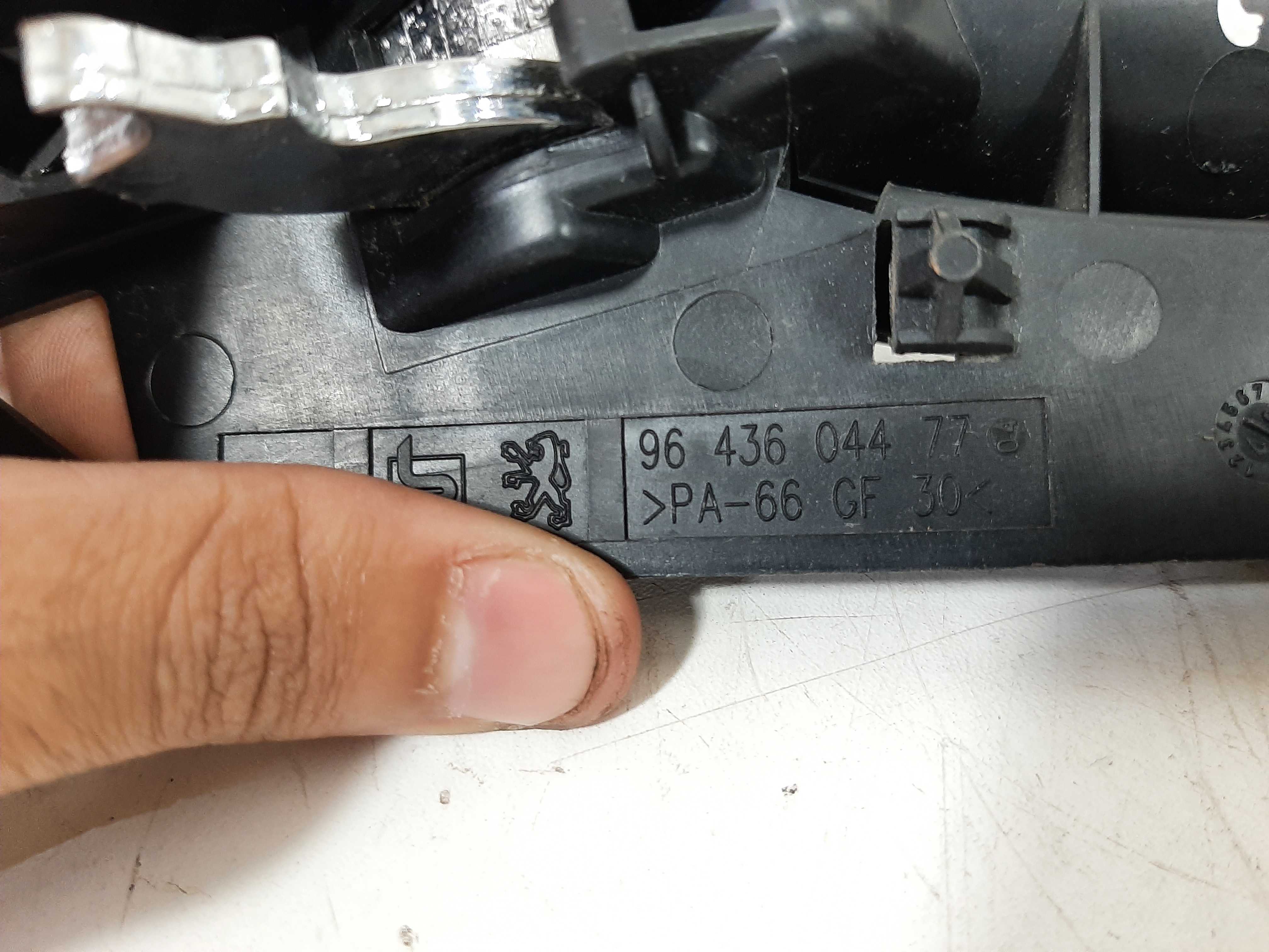 Maçaneta Interna Traseira Direita Peugeot 307 2009 Original 1