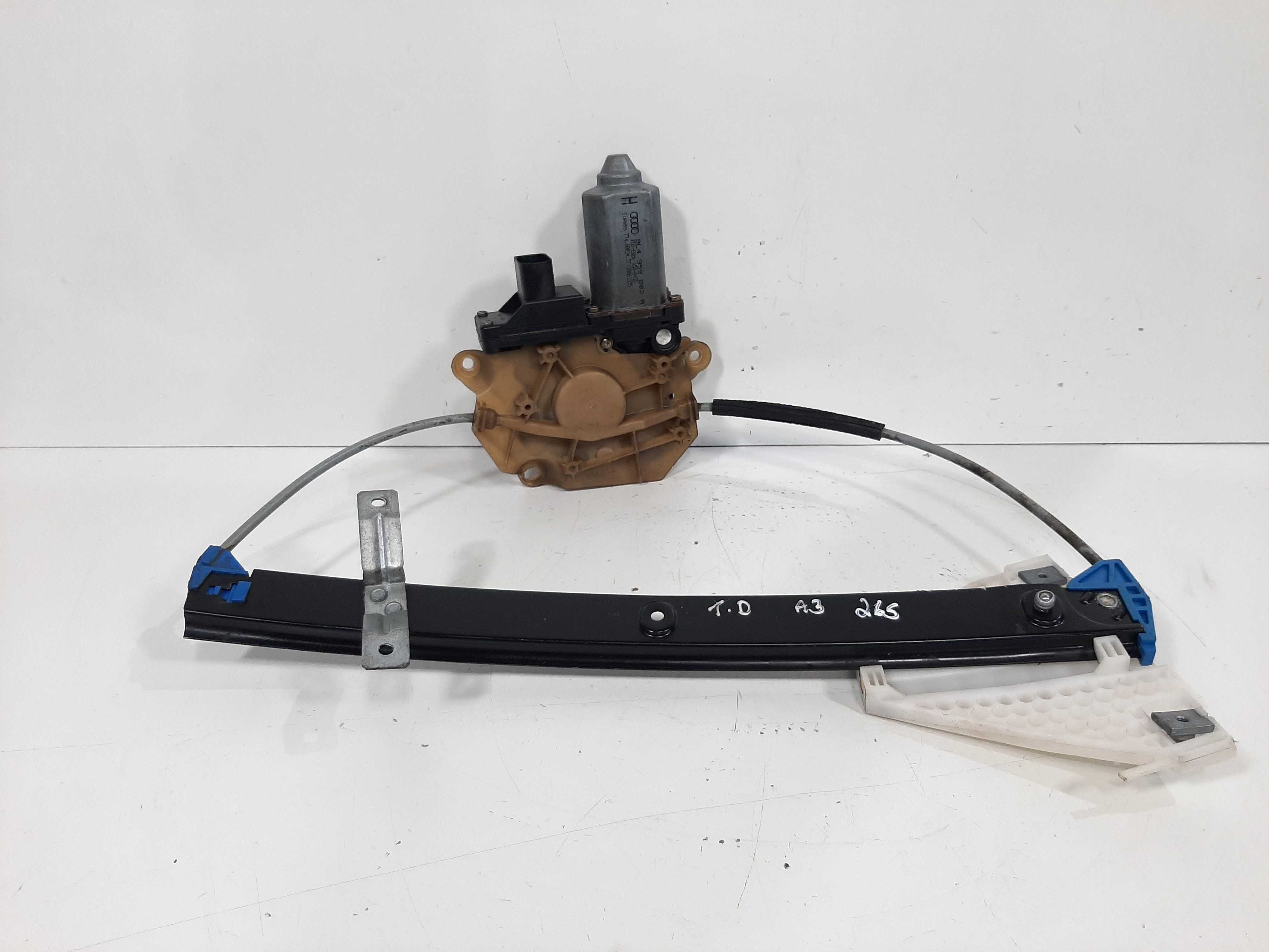 Máquina Vidro Traseiro Direito Audi A3 1997 1998 1999 A 2003 4