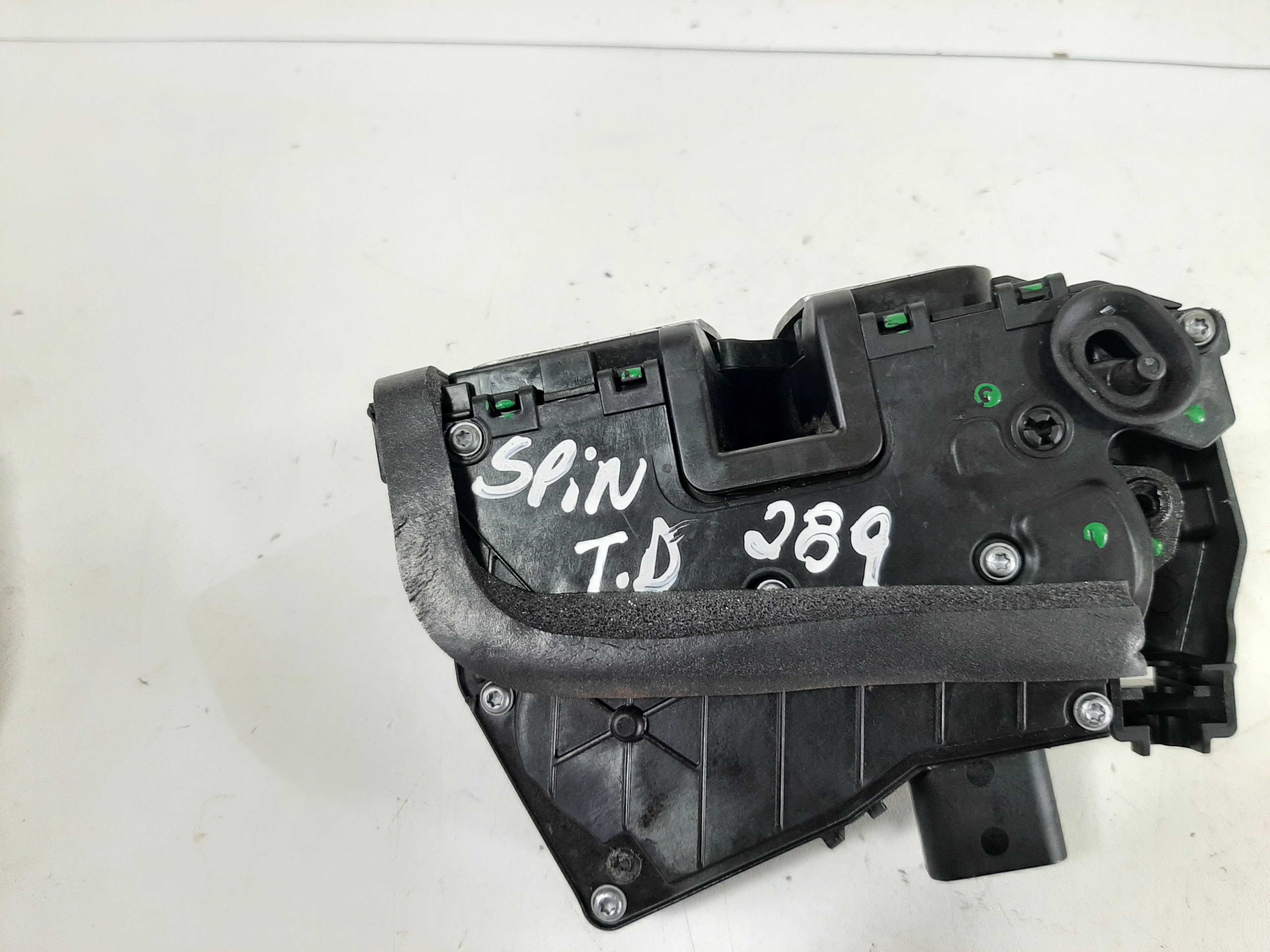 Fechadura Traseira Direita Gm Spin 2012 2013 2014 A 2017 2