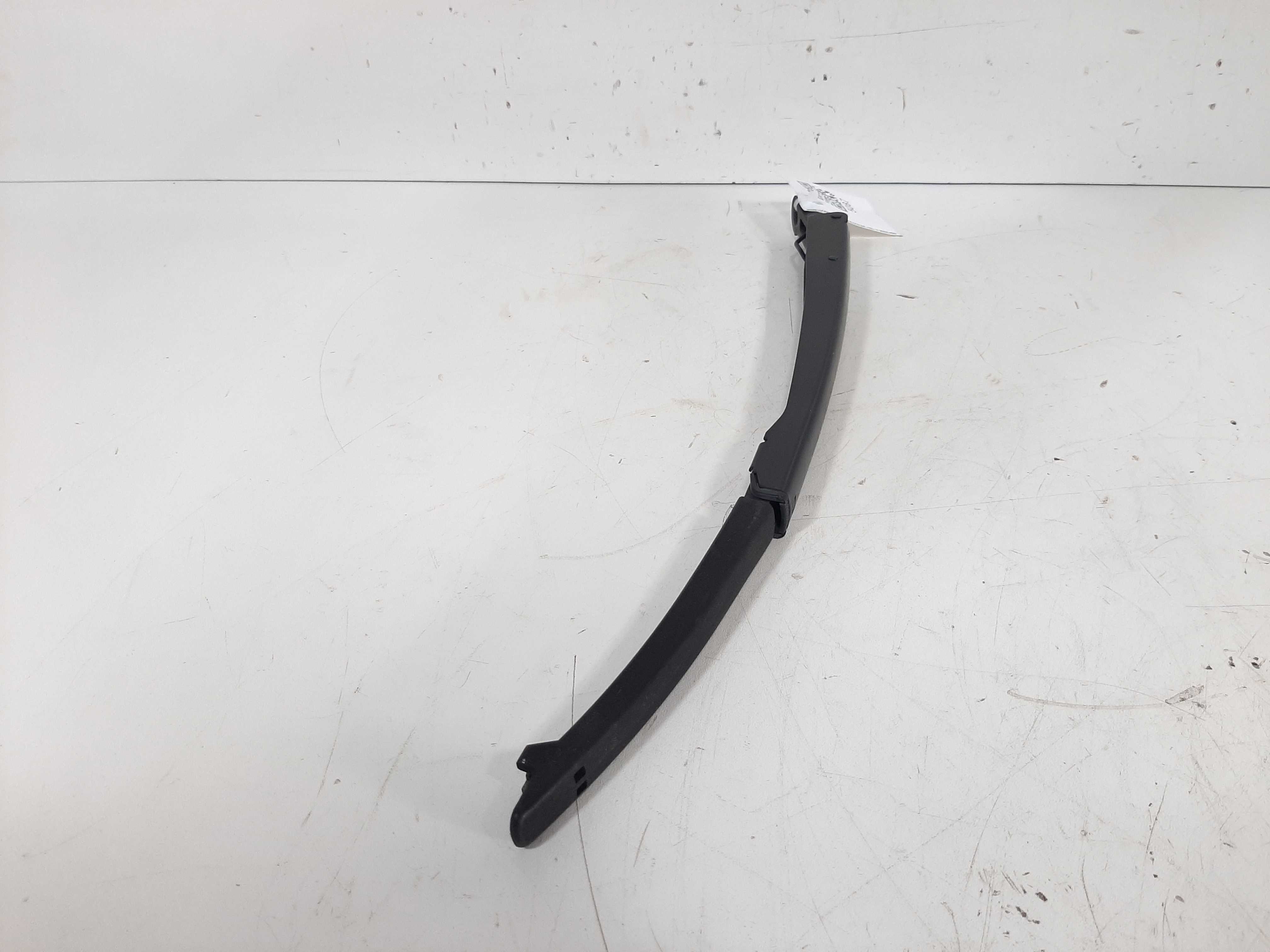 Haste Limpador Traseiro Gm Onix Ltz 2013 2014 2015 A 2018 4