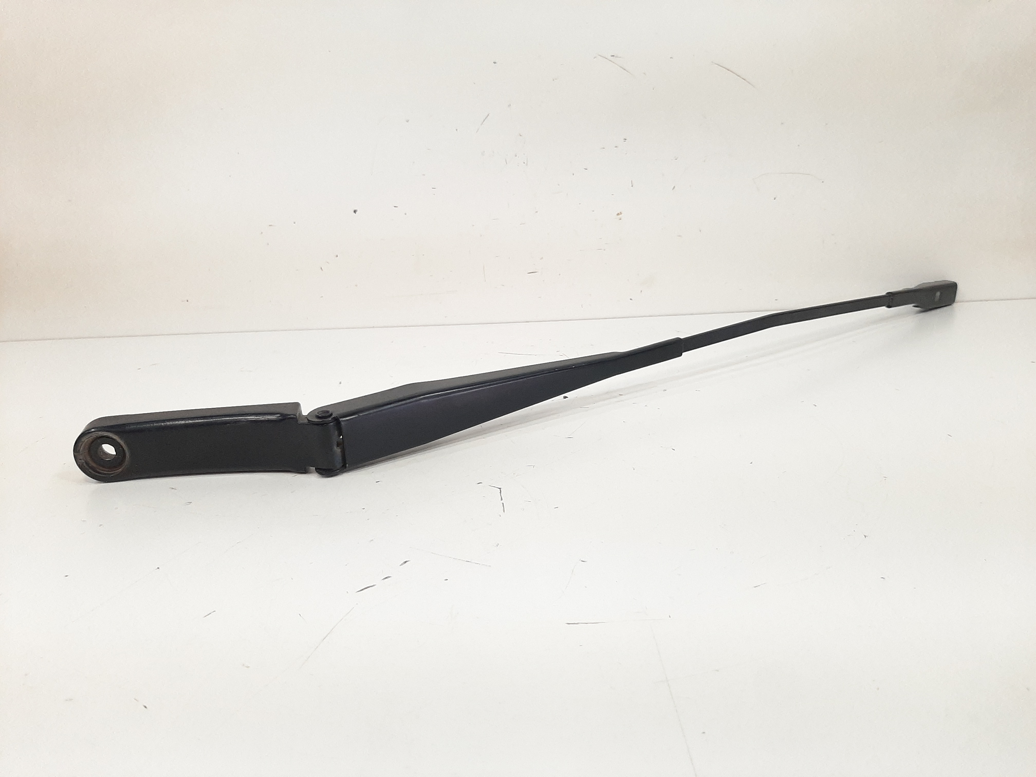 Haste Limpador Parabrisa Lado Direito Vw Jetta 2.0 2011 A 17 8