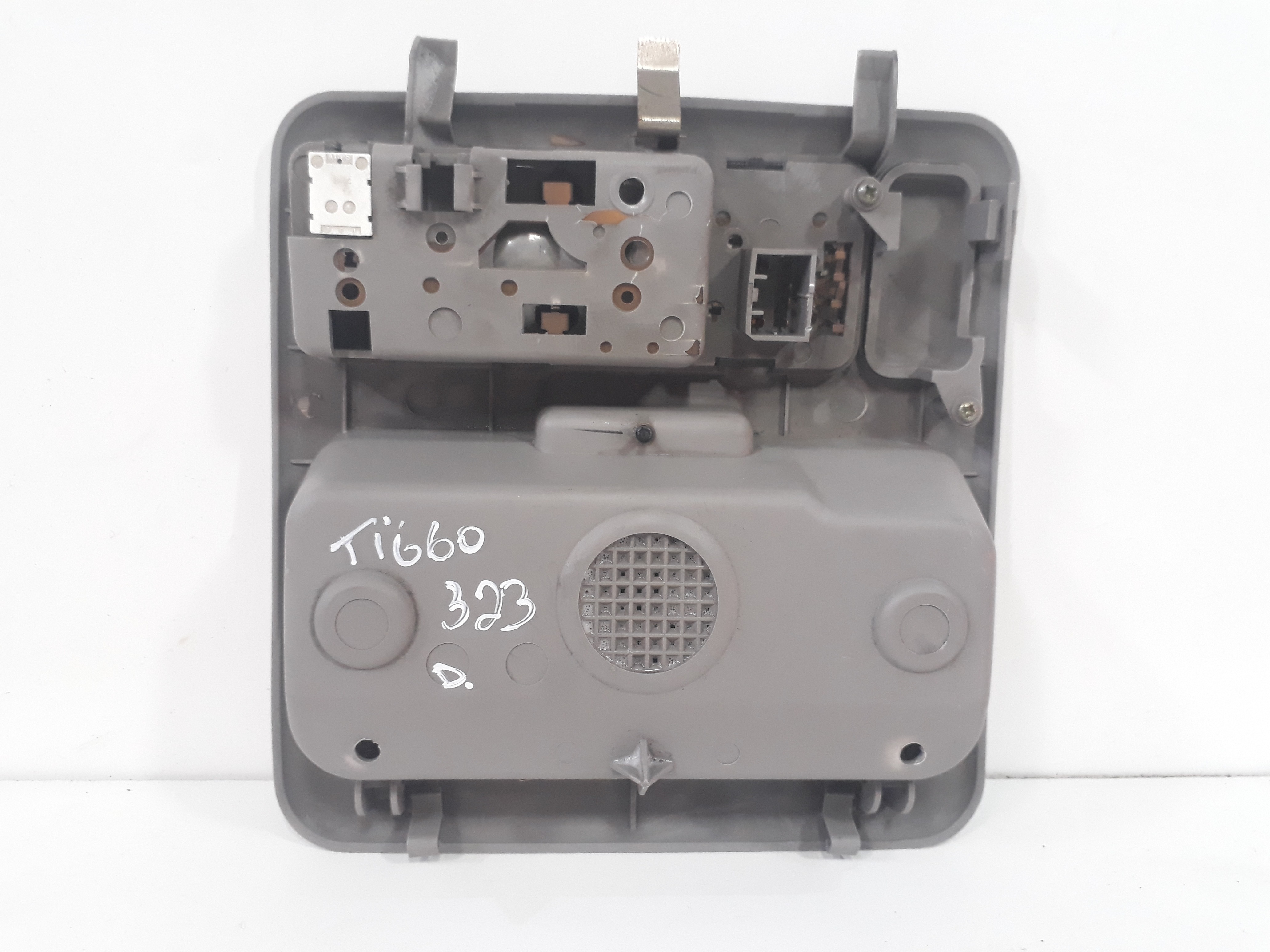 Luz Cortesia Dianteira Chery Tiggo 2009 2010 2011 2012 2013 7