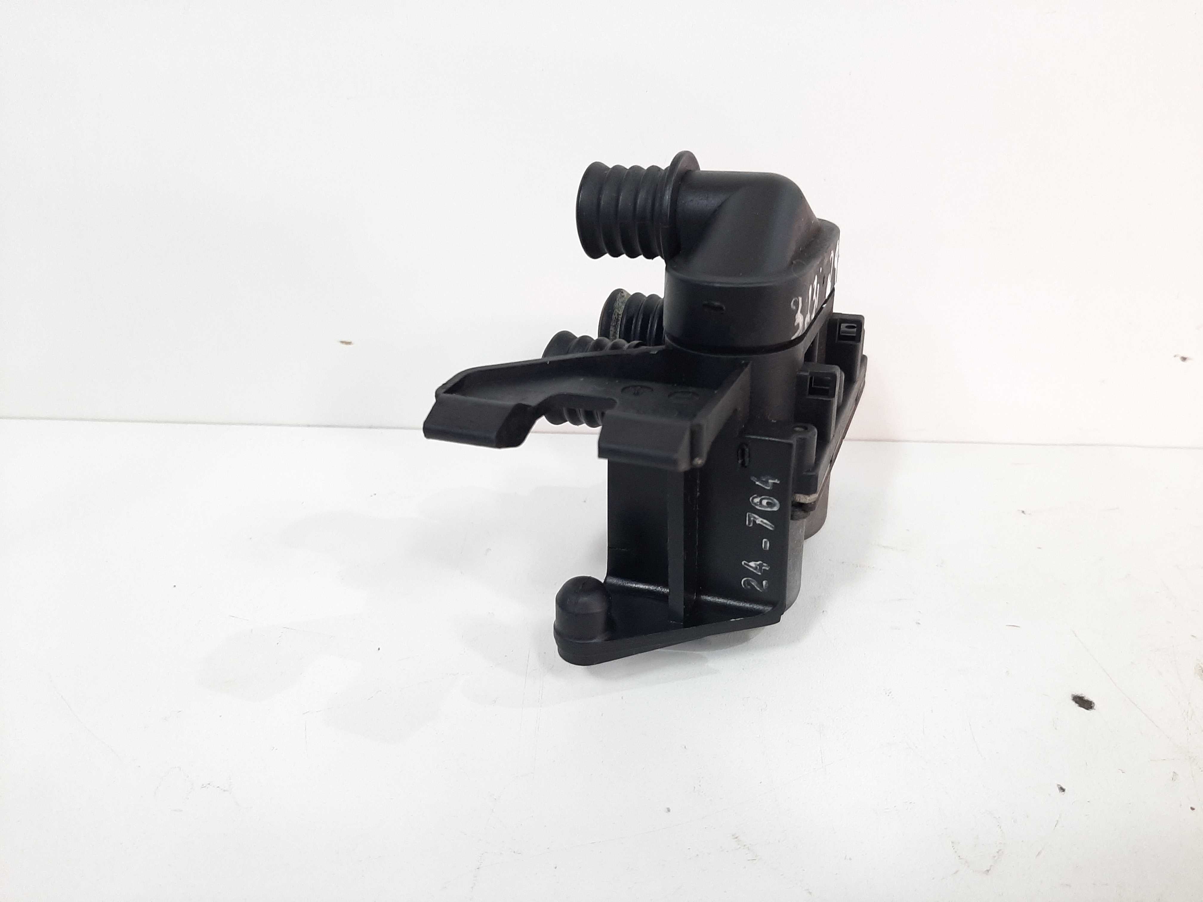 Bomba De Água Solenóide Bmw E36 323i 1991 A 2000 8375792 2
