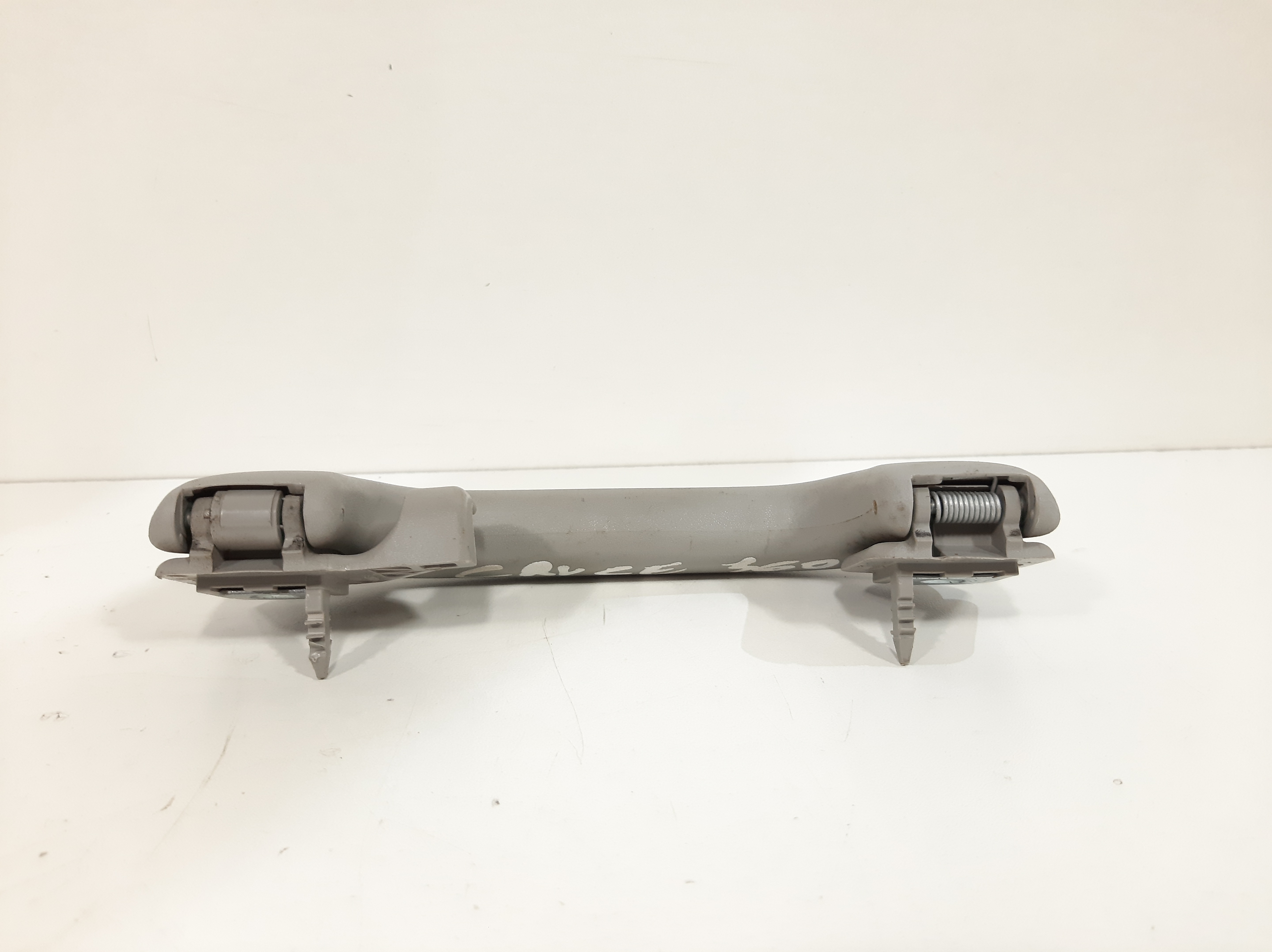 Alça Teto Mão Traseira Direita Chevrolet Cruze 2011 A 2016 5