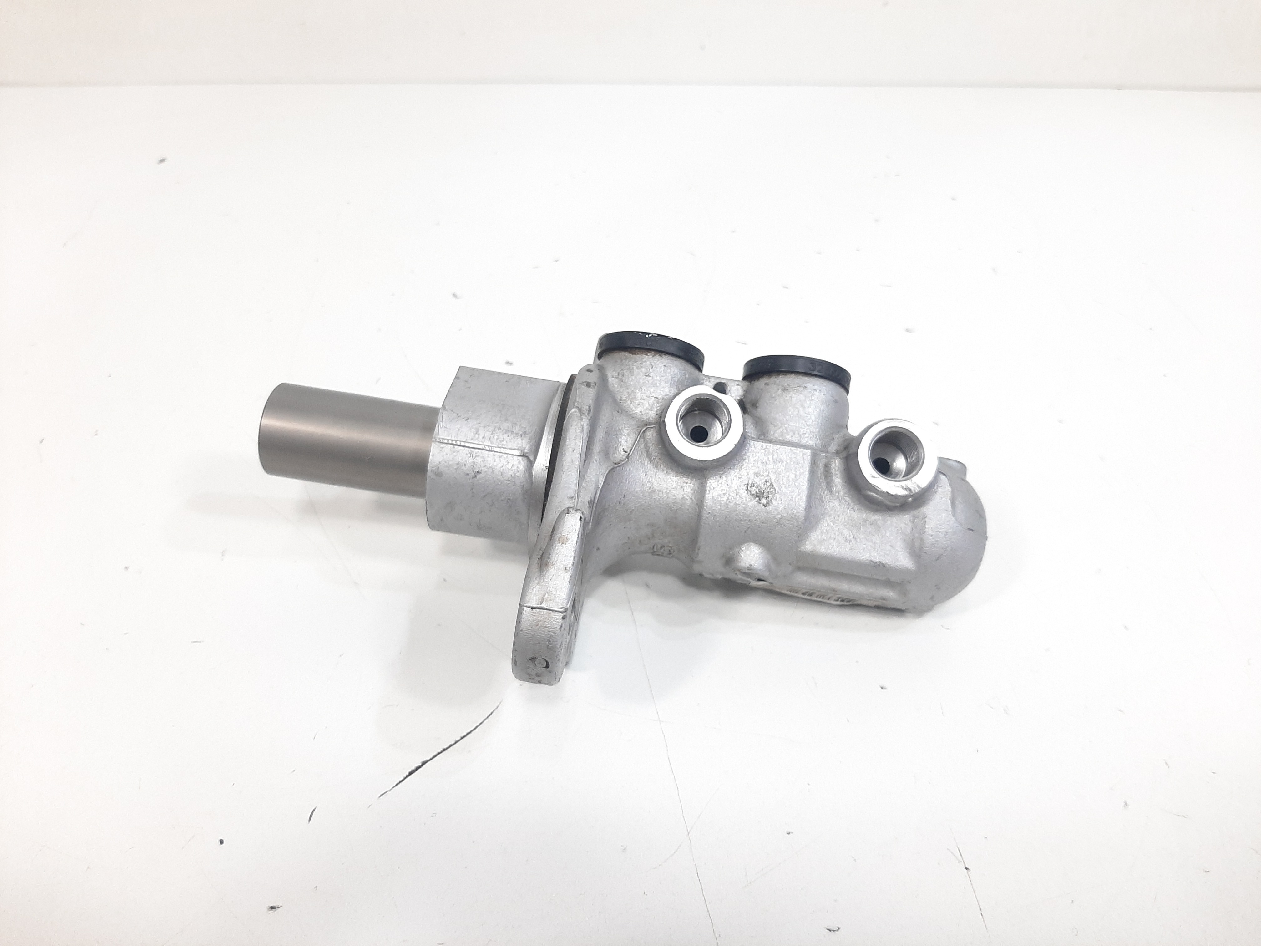 Cilindro Mestre Mercedes A200 2013 A 2018 Gla200 1.6 Turbo 2