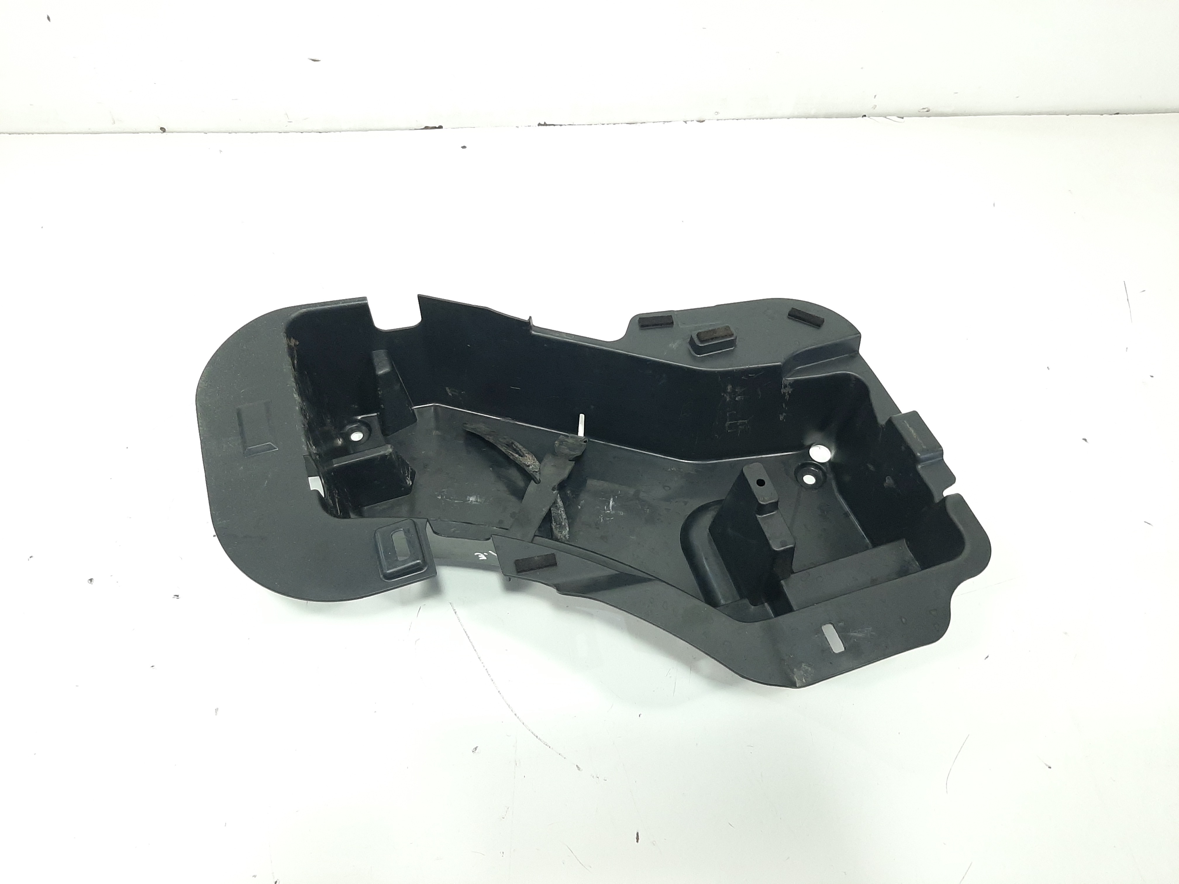 Caixa Ferramentas Portamalas Vw Tiguan 2012 2013 A 2017 1