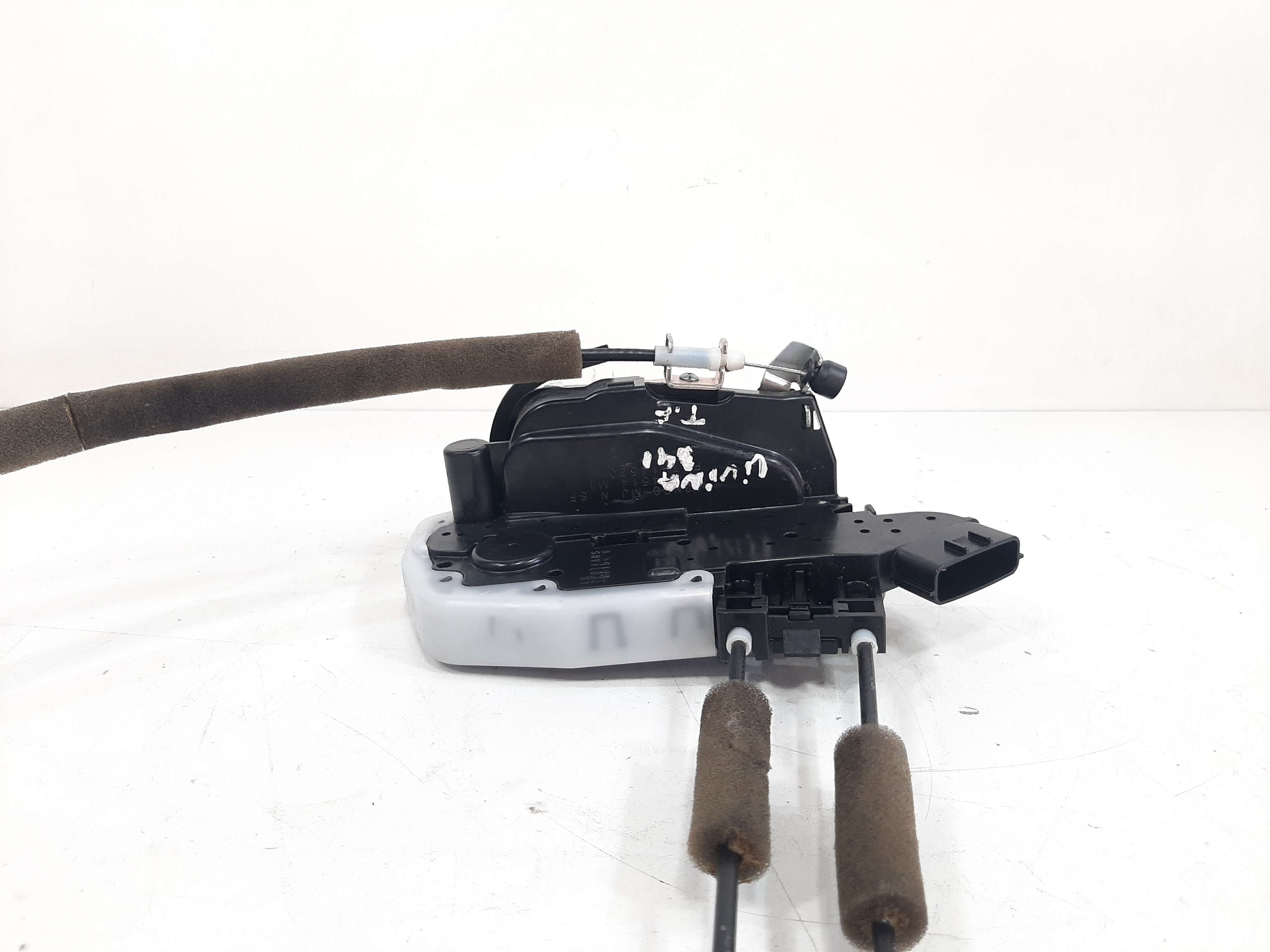 Fechadura Porta Traseira Esquerda Nissan Livina 2010 A 2014 6