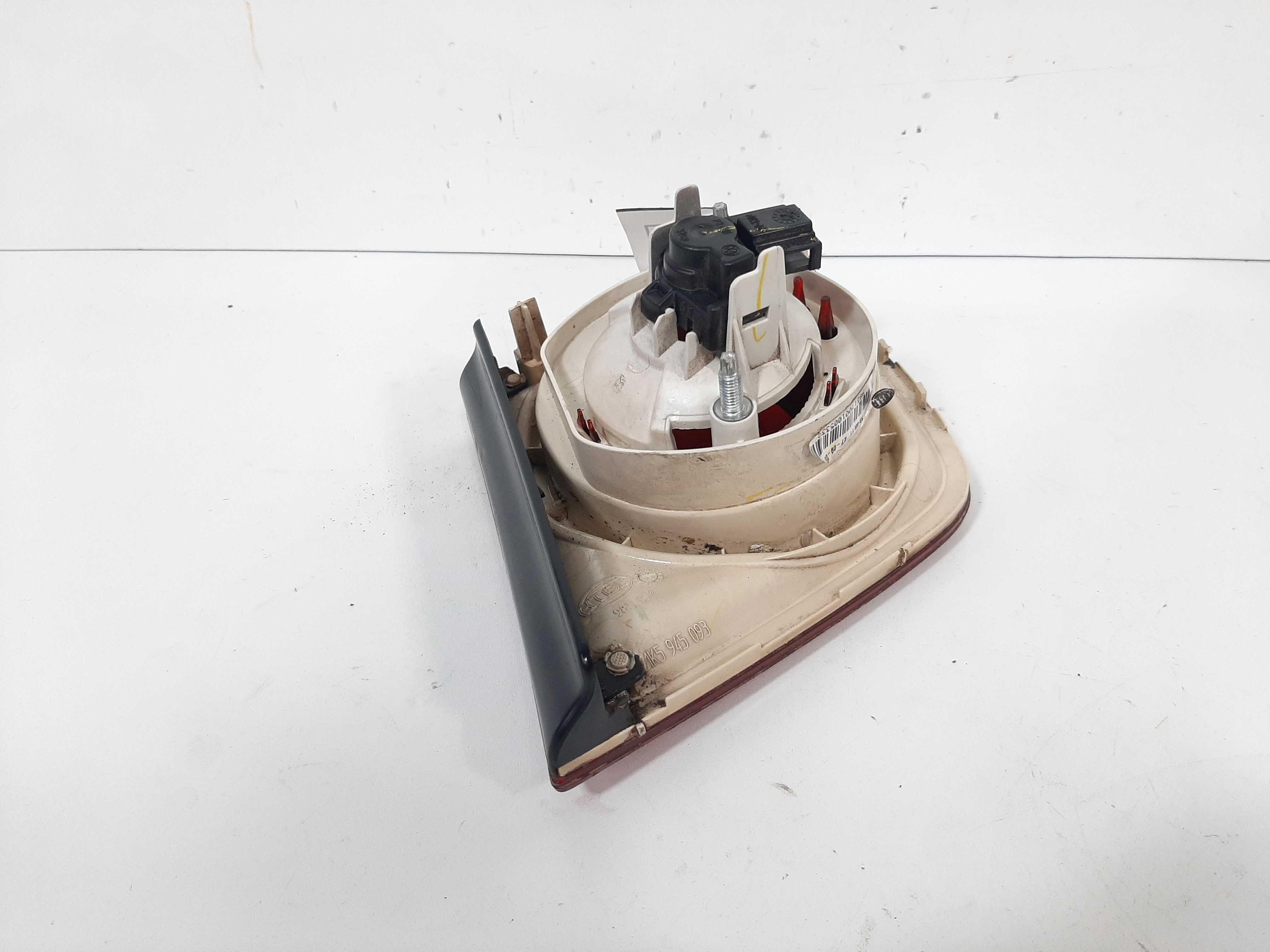 Lanterna Direita Tampa Esquerda Vw Jetta 2007 2008 A 2012 8