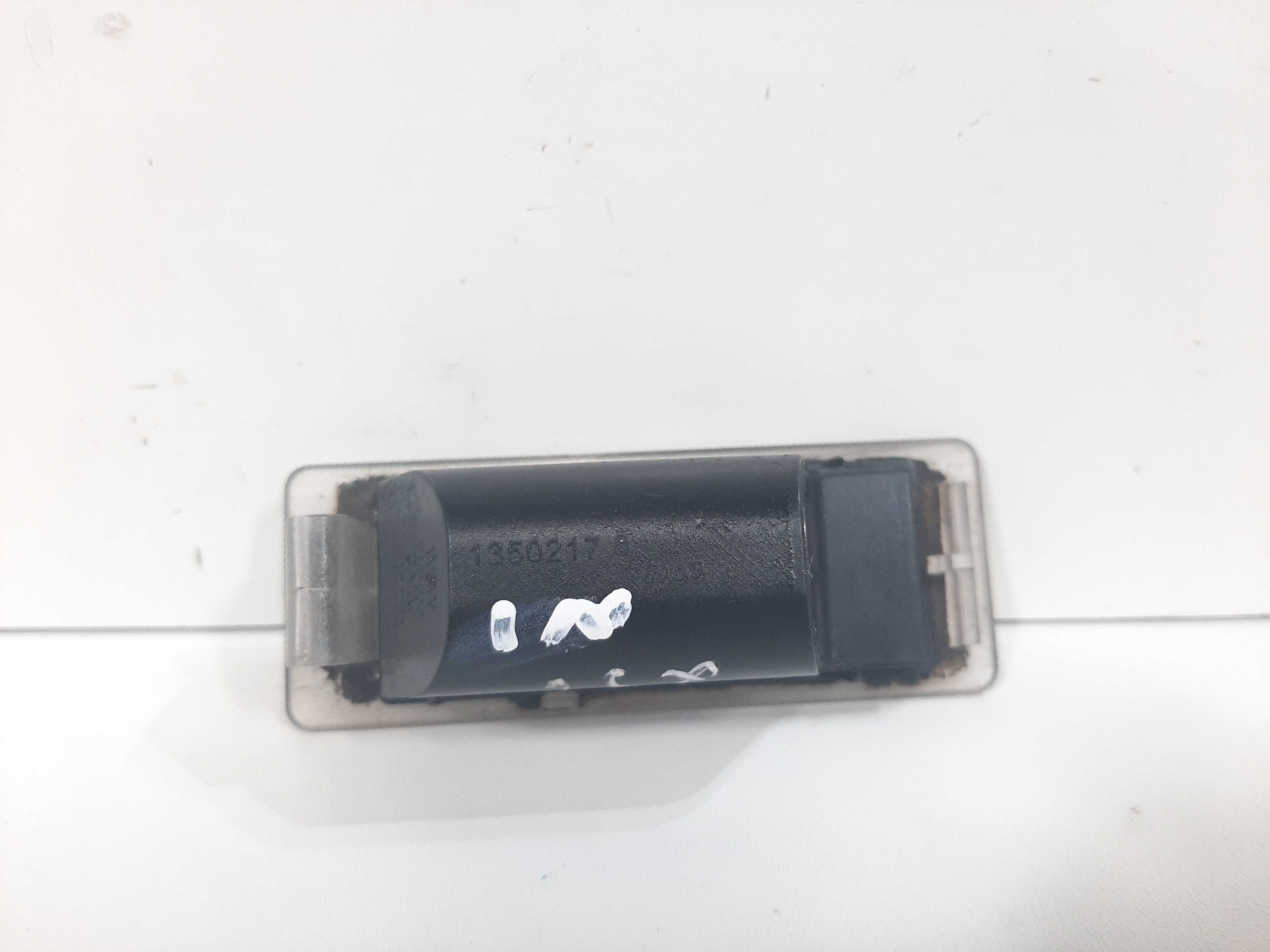 Lanterna Placa Traseira Gm Tracker Ltz 2014 2015 2016 A 2019 3