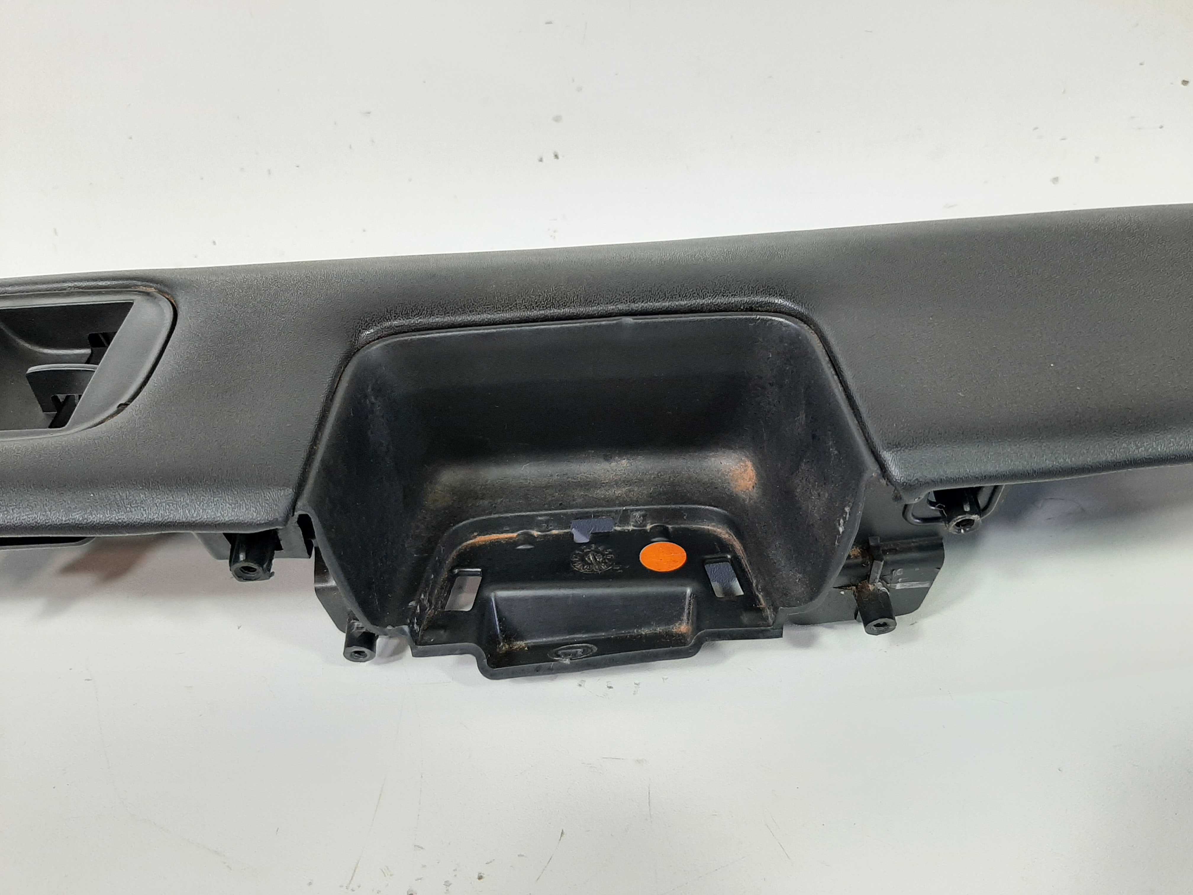 Moldura Comando Vidro Dianteiro Esquerdo Honda Hrv 15 A 2018 9