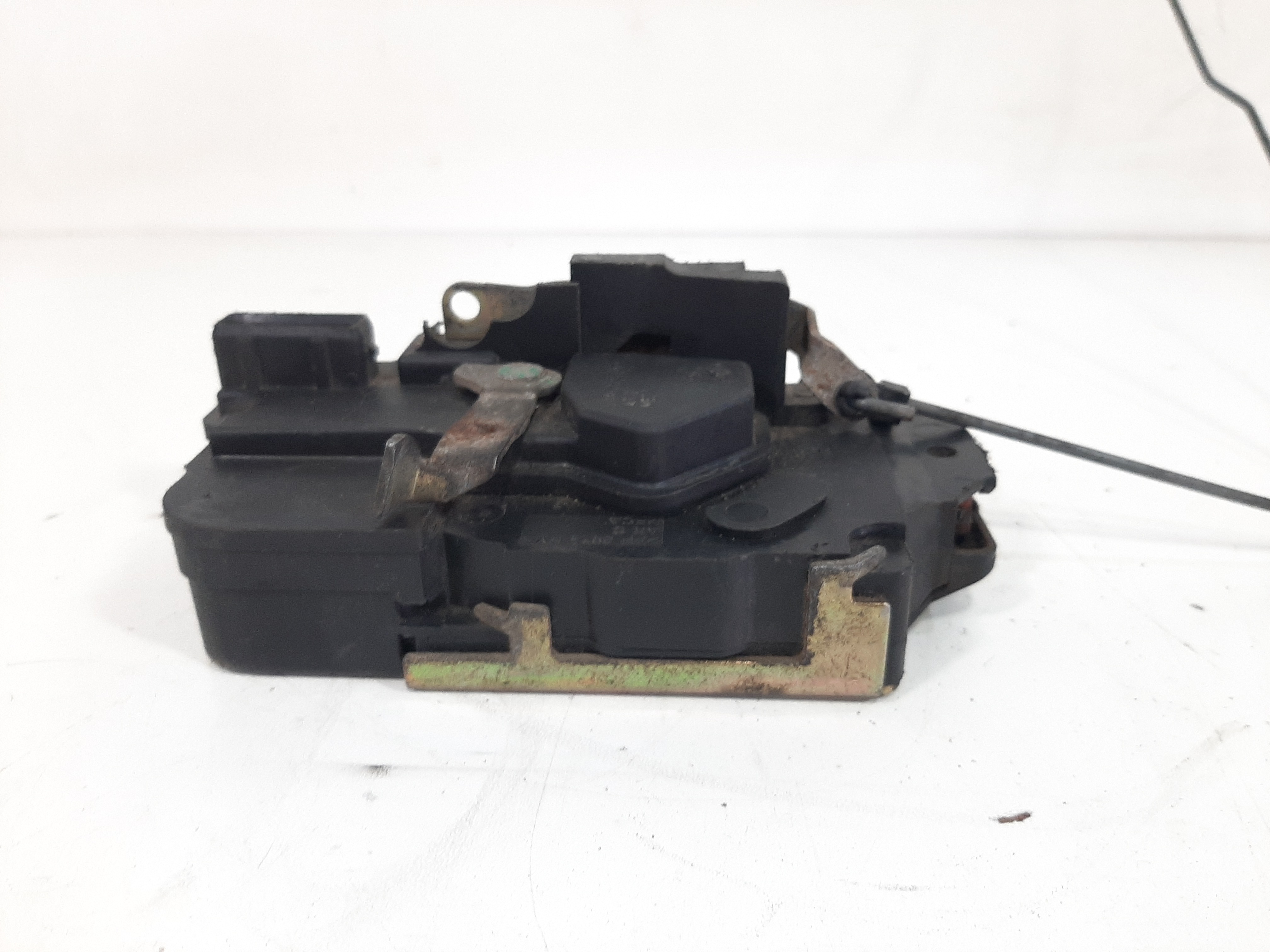 Fechadura Traseira Direita Peugeot 206 1999 2000 2001 A 2008 3