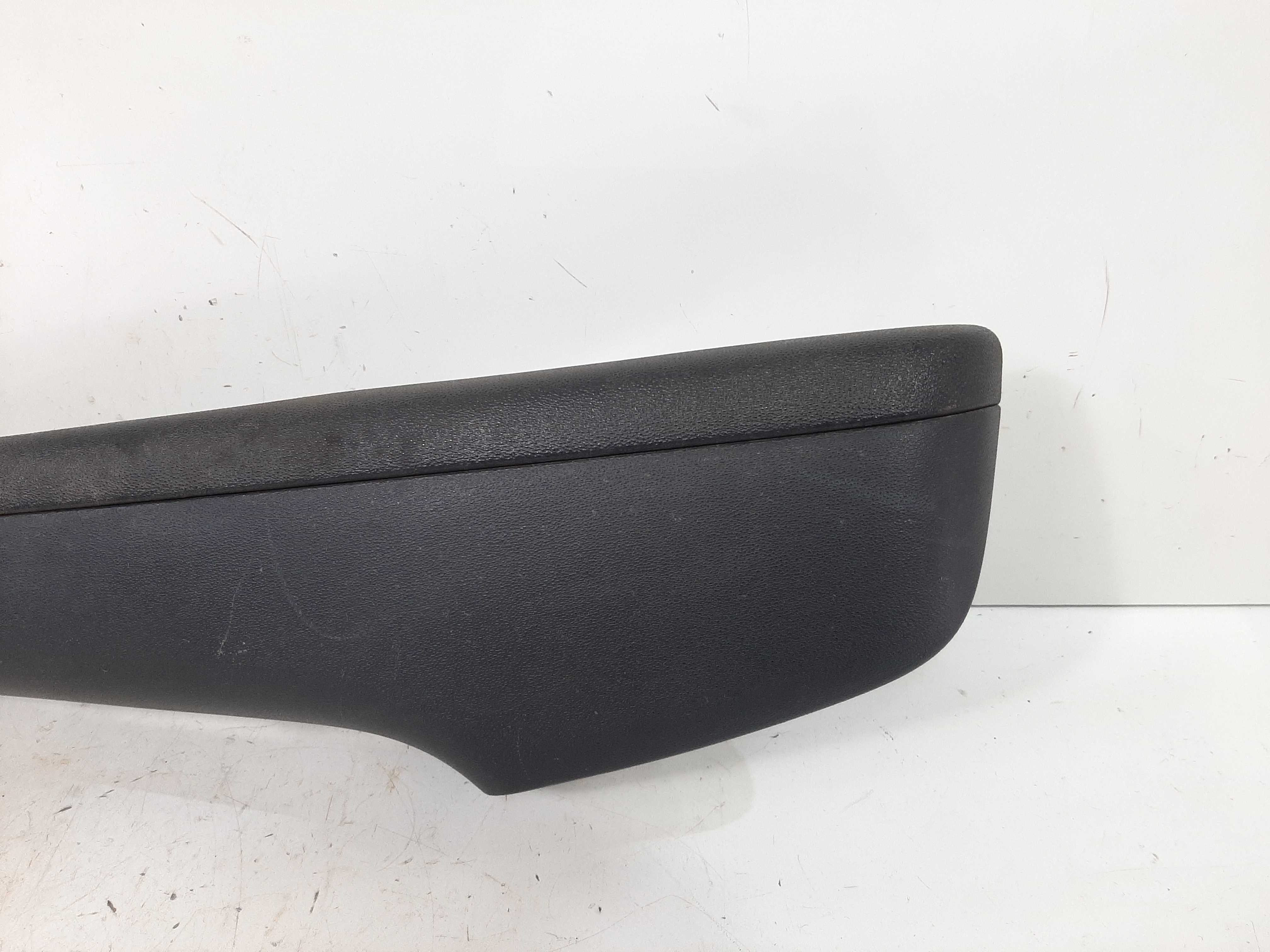 Acabamento Porta Dianteiro Direito Hyundai I30 2009 A 2013 2