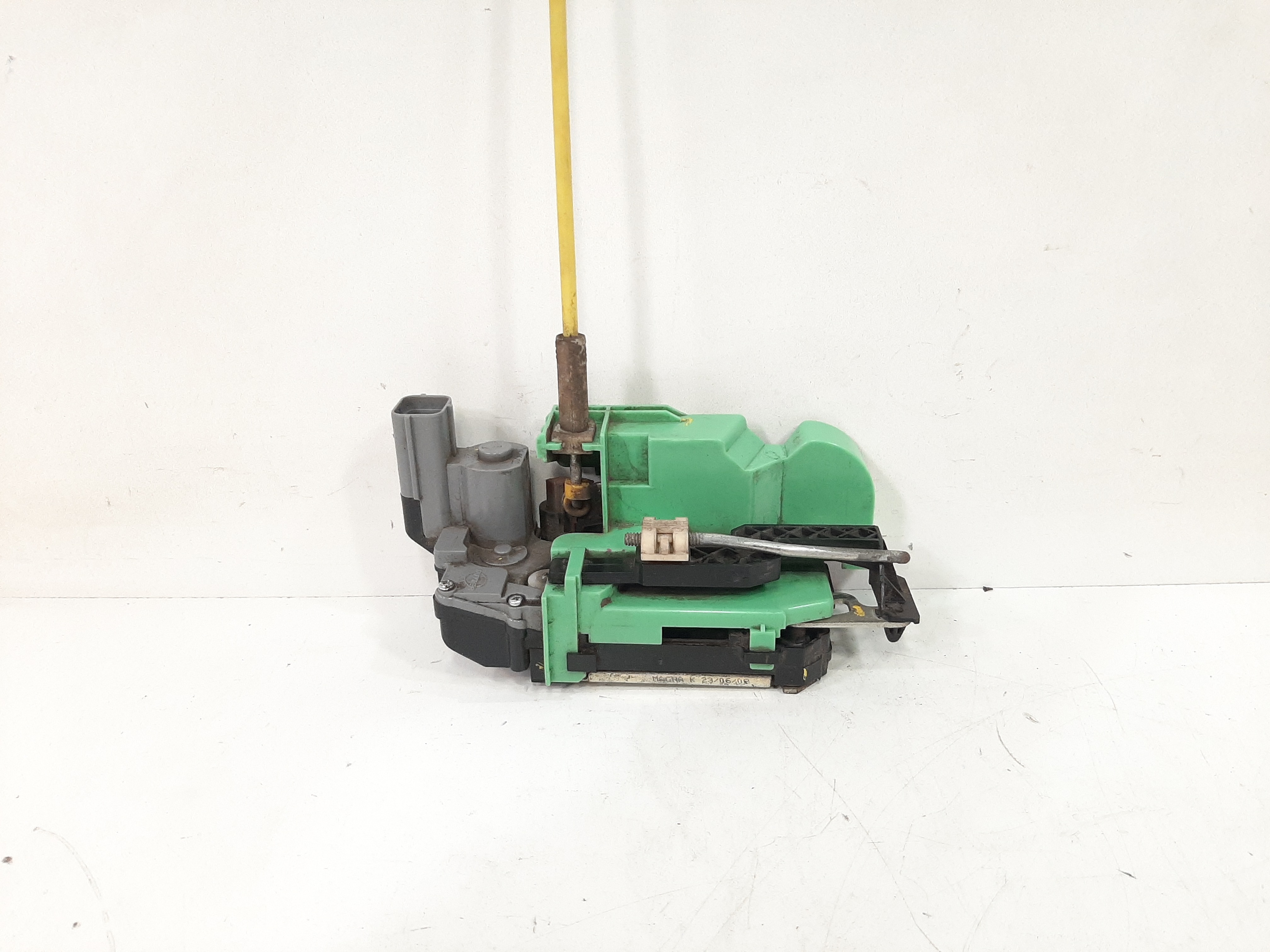 Fechadura Porta Traseira Esquerda Fiat Punto 2008 09 A 2012 4