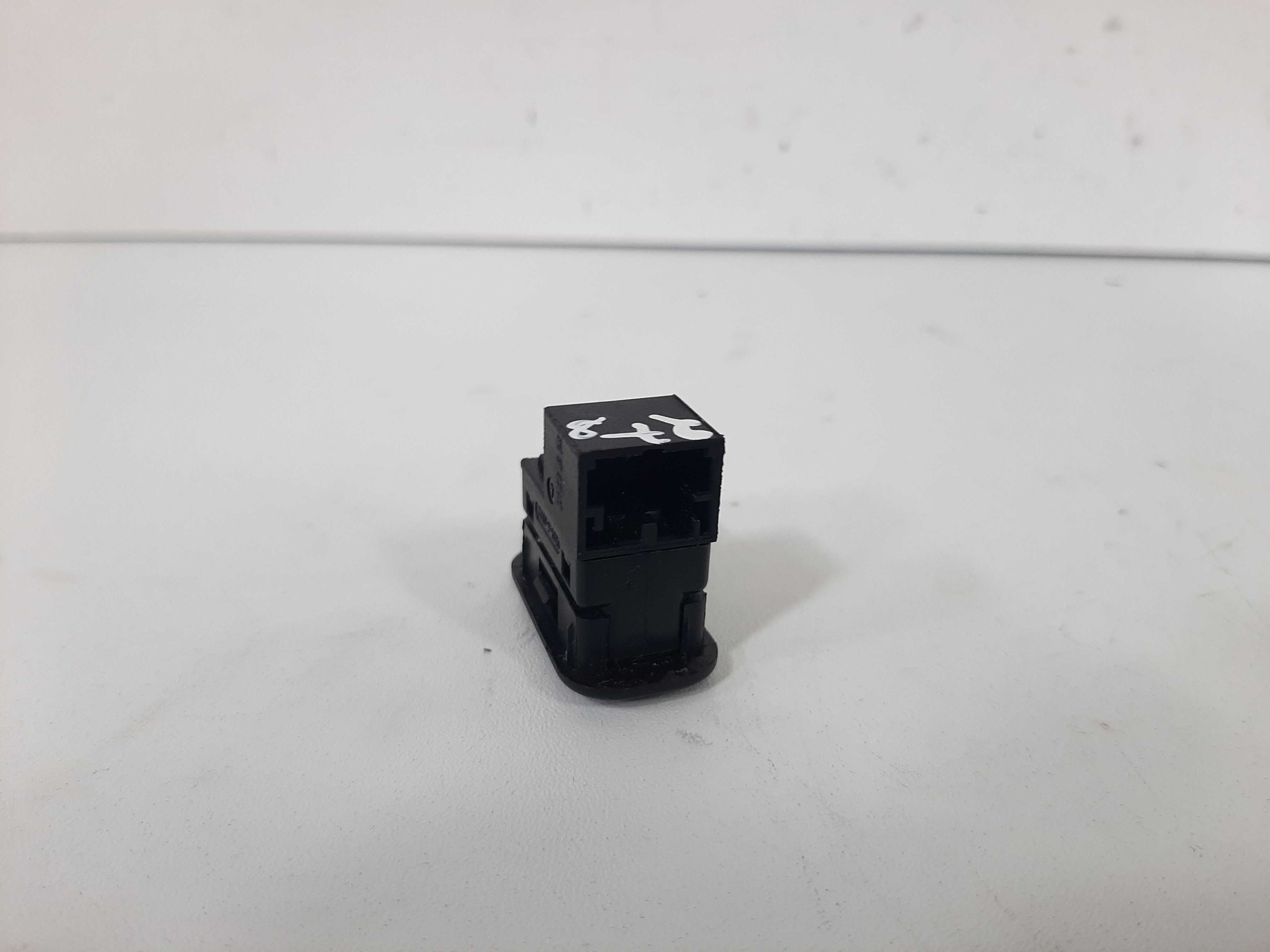 Interruptor Botão Alarme Vw Jetta 2007 2008 2009 A 2012 5