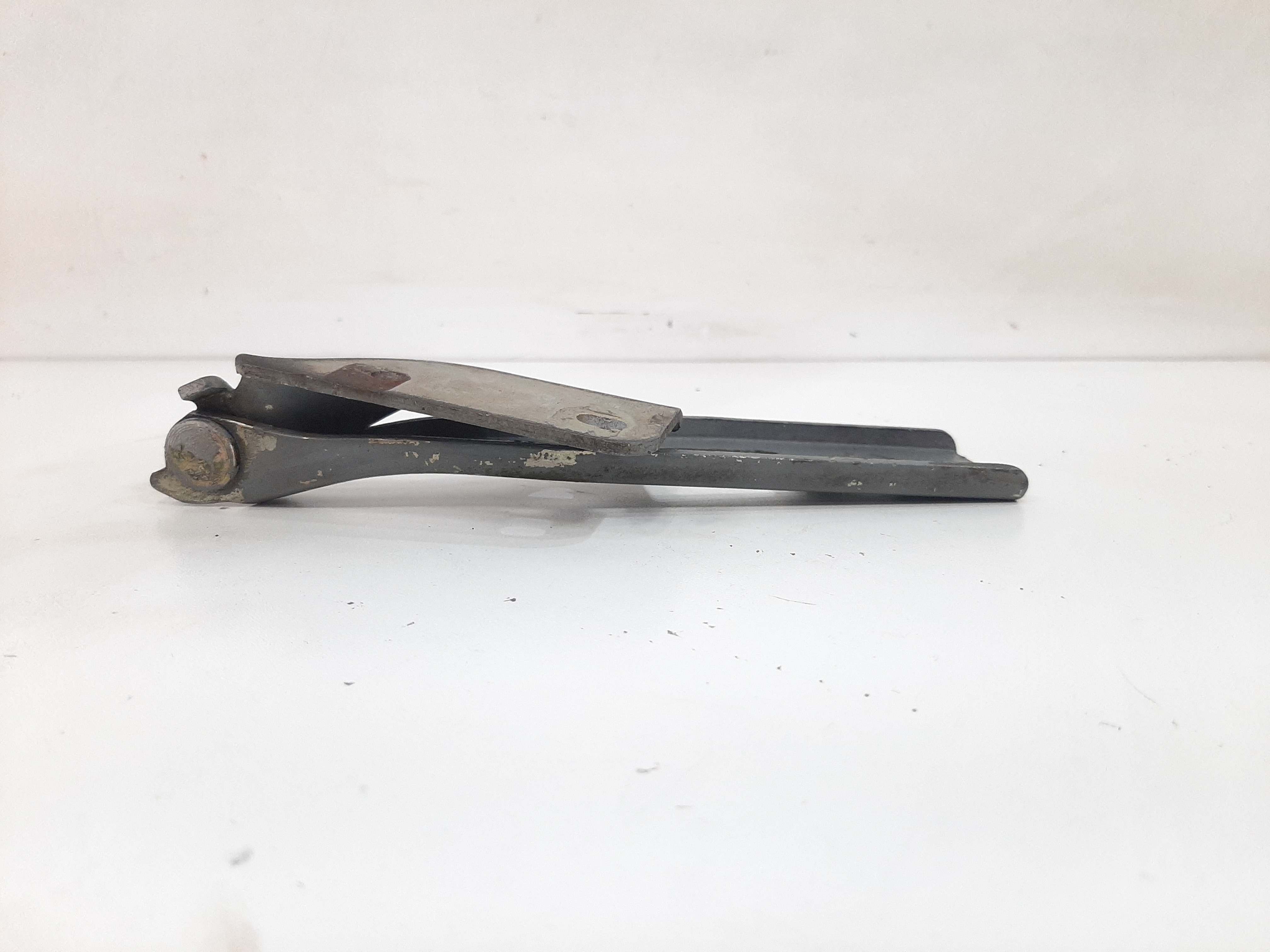 Braço Capô Lado Esquerda Ford Ecosport 2003 2004 2005 A 2008 7