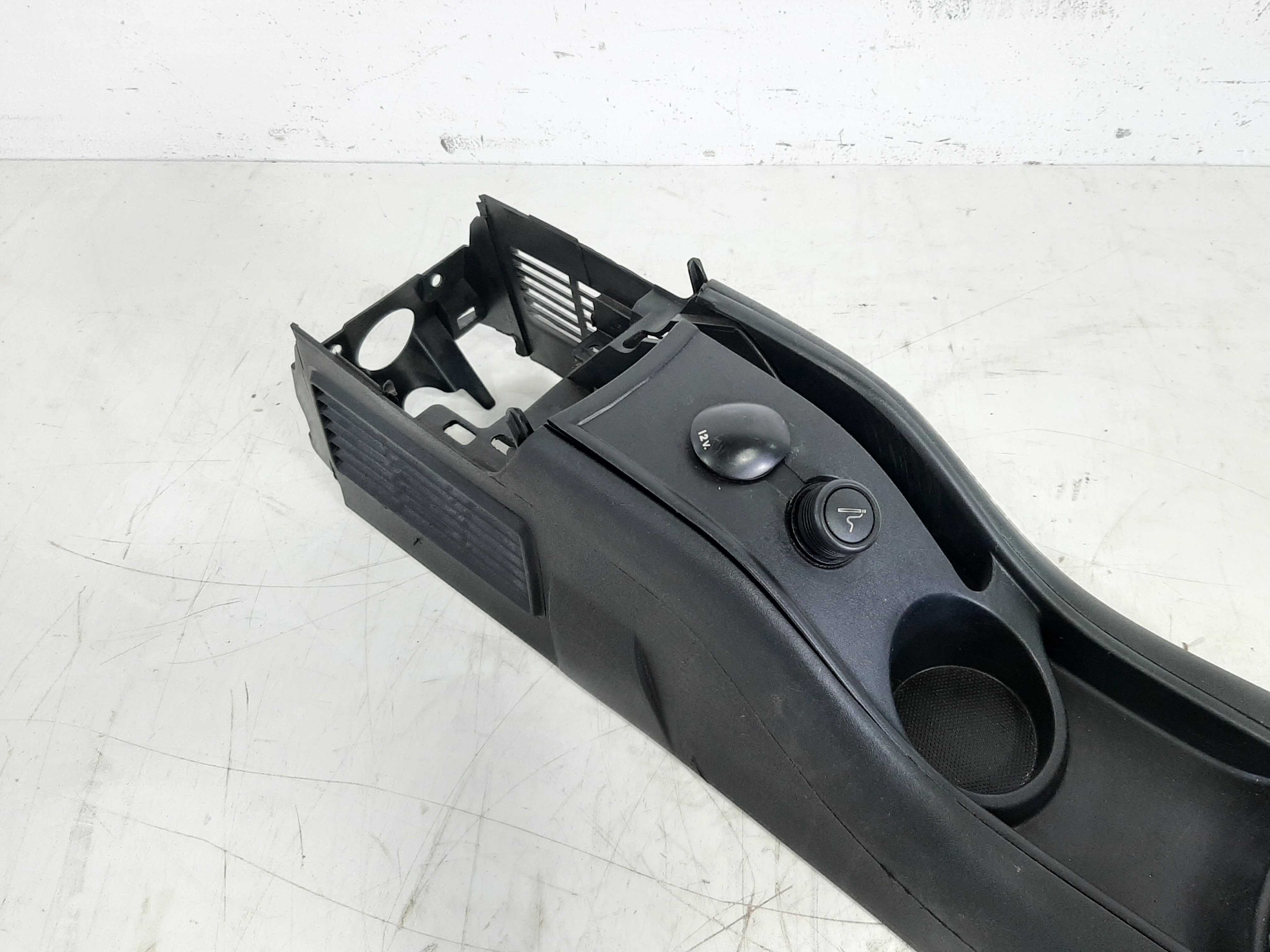 Console Central Tomada 12v Porta Copos Citroen C4 07 A 2013 5