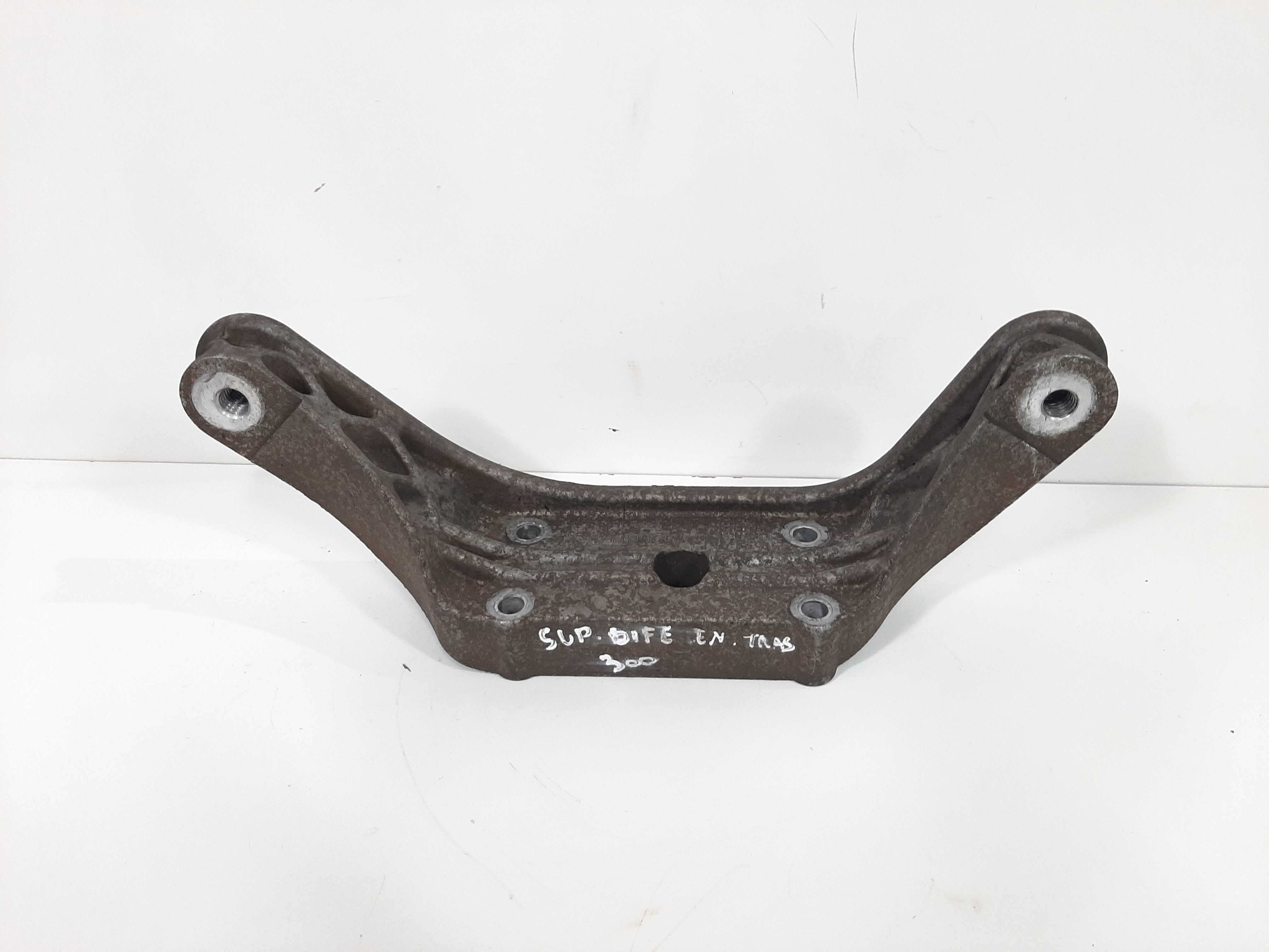 Suporte Diferencial Traseiro Freelander 2 2006 2007 A 2012 1