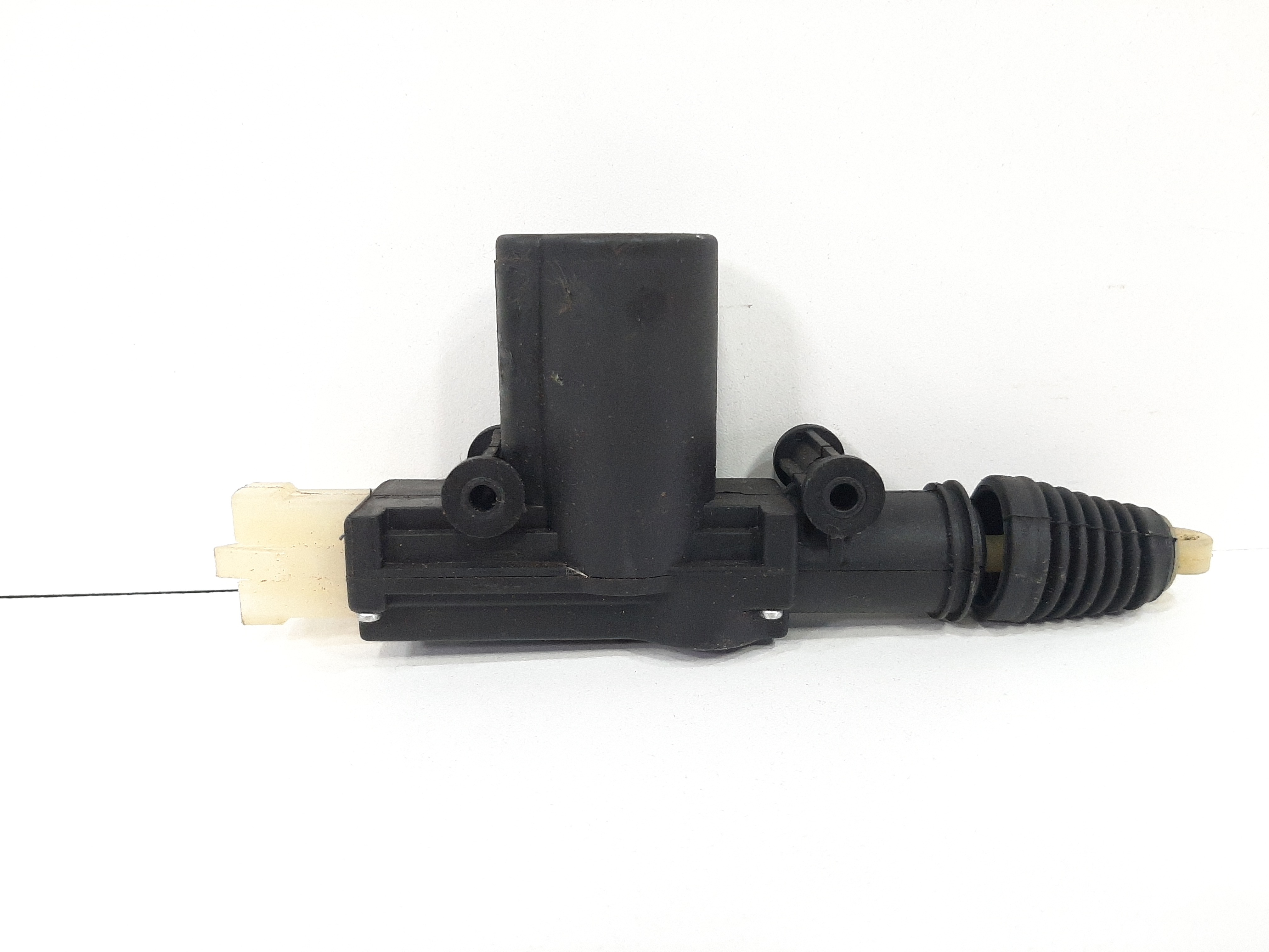 Motor Atuador Tampa Traseira Gm Blazer 1995 A 2000 93277846 2