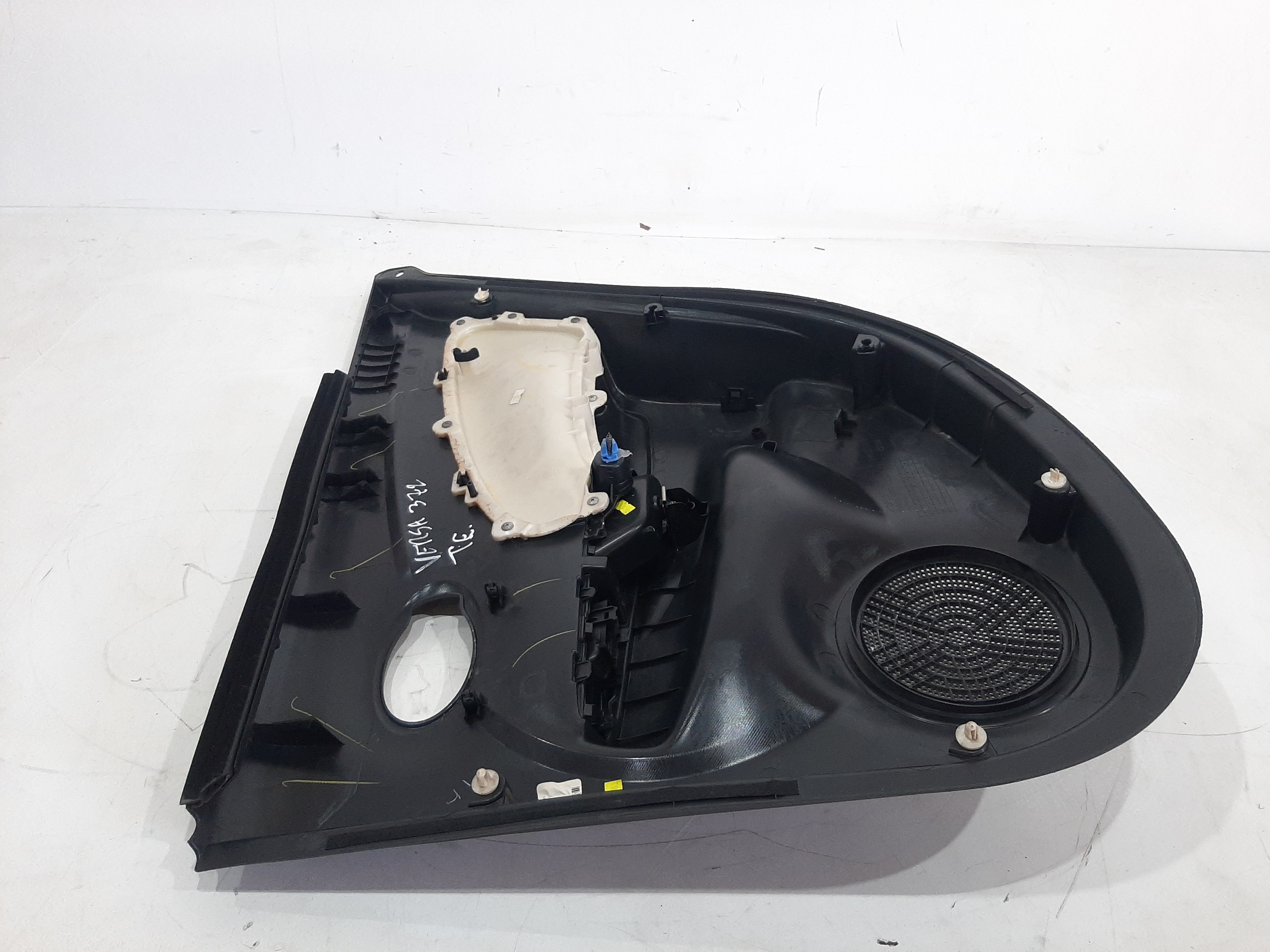 Forro Porta Traseiro Esquerdo Nissan Versa 2011 2012 A 2017 5