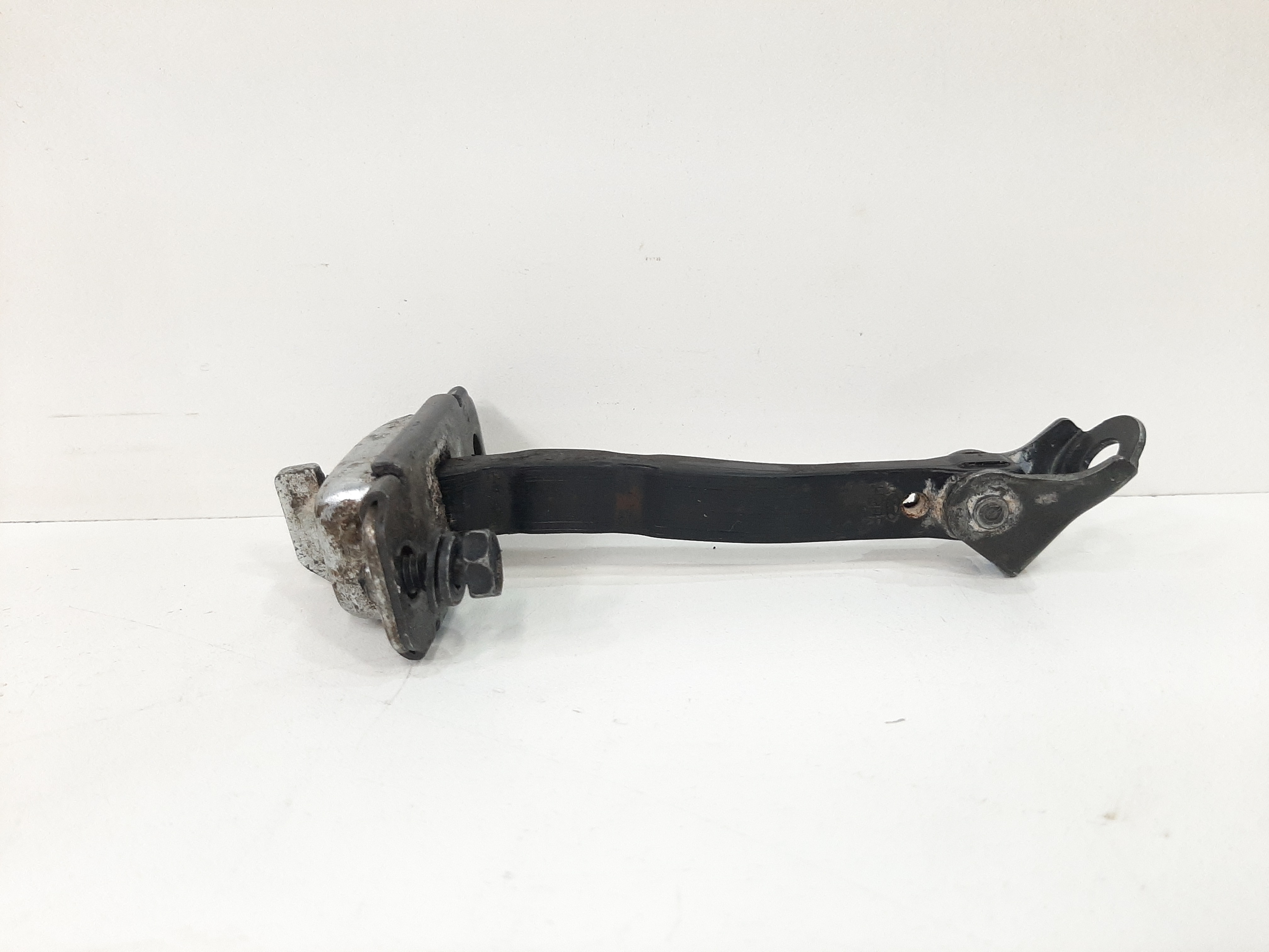 Limitador Porta Traseira Esquerda Hyundai Hb20s 2012 A 2017 7