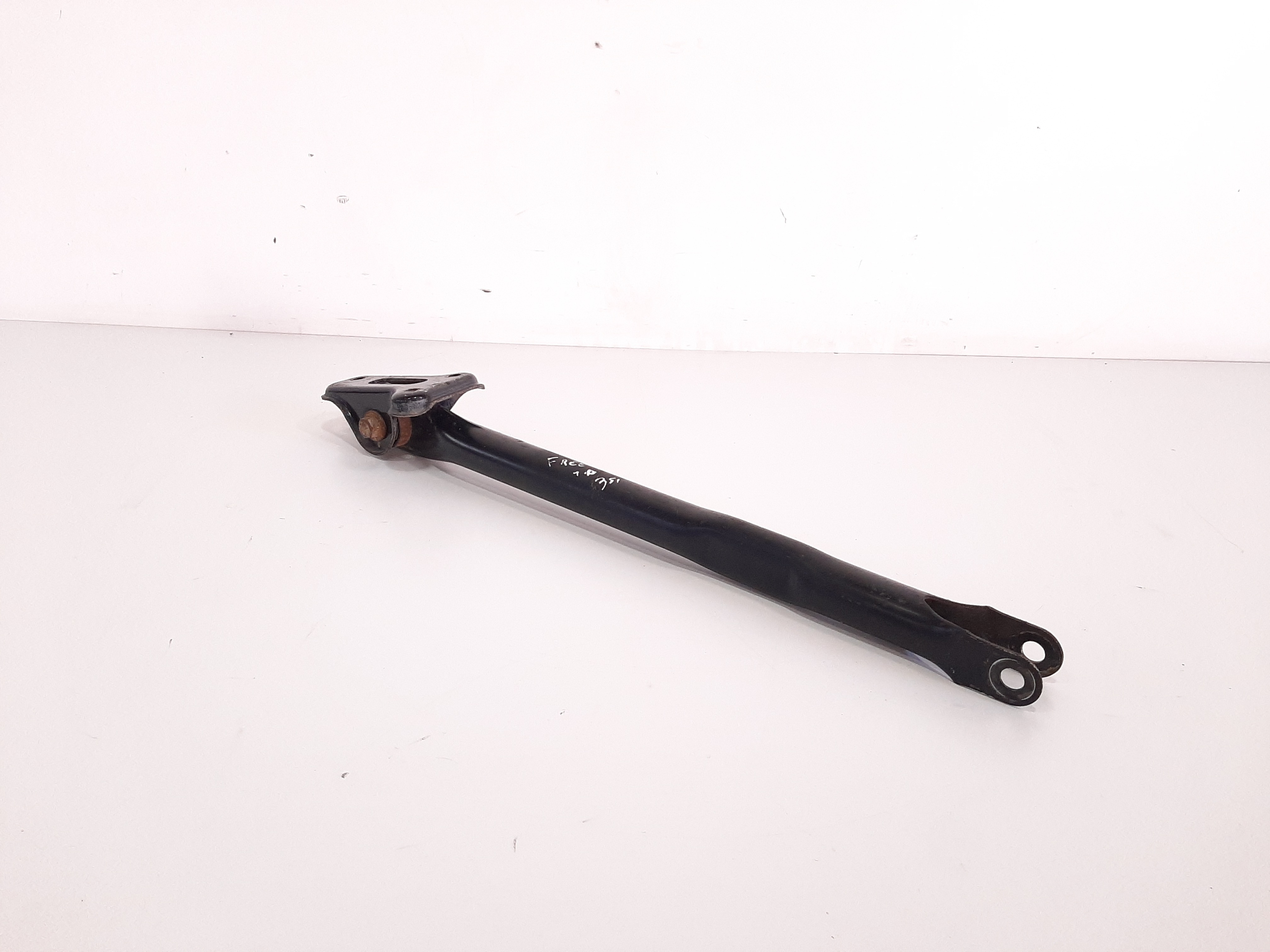 Braço Facão Traseiro Direito Freelander 2 2007 2008 A 2012 4