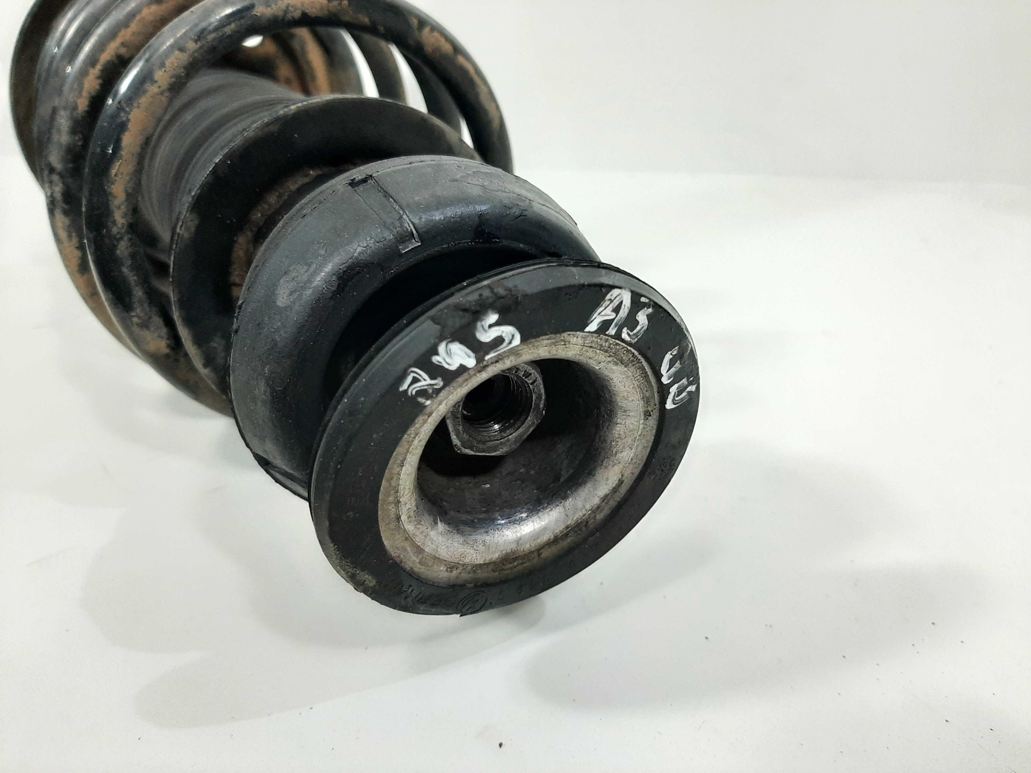 Torre Amortecedor Dianteira Direita Audi A3 1999 A 2006 5