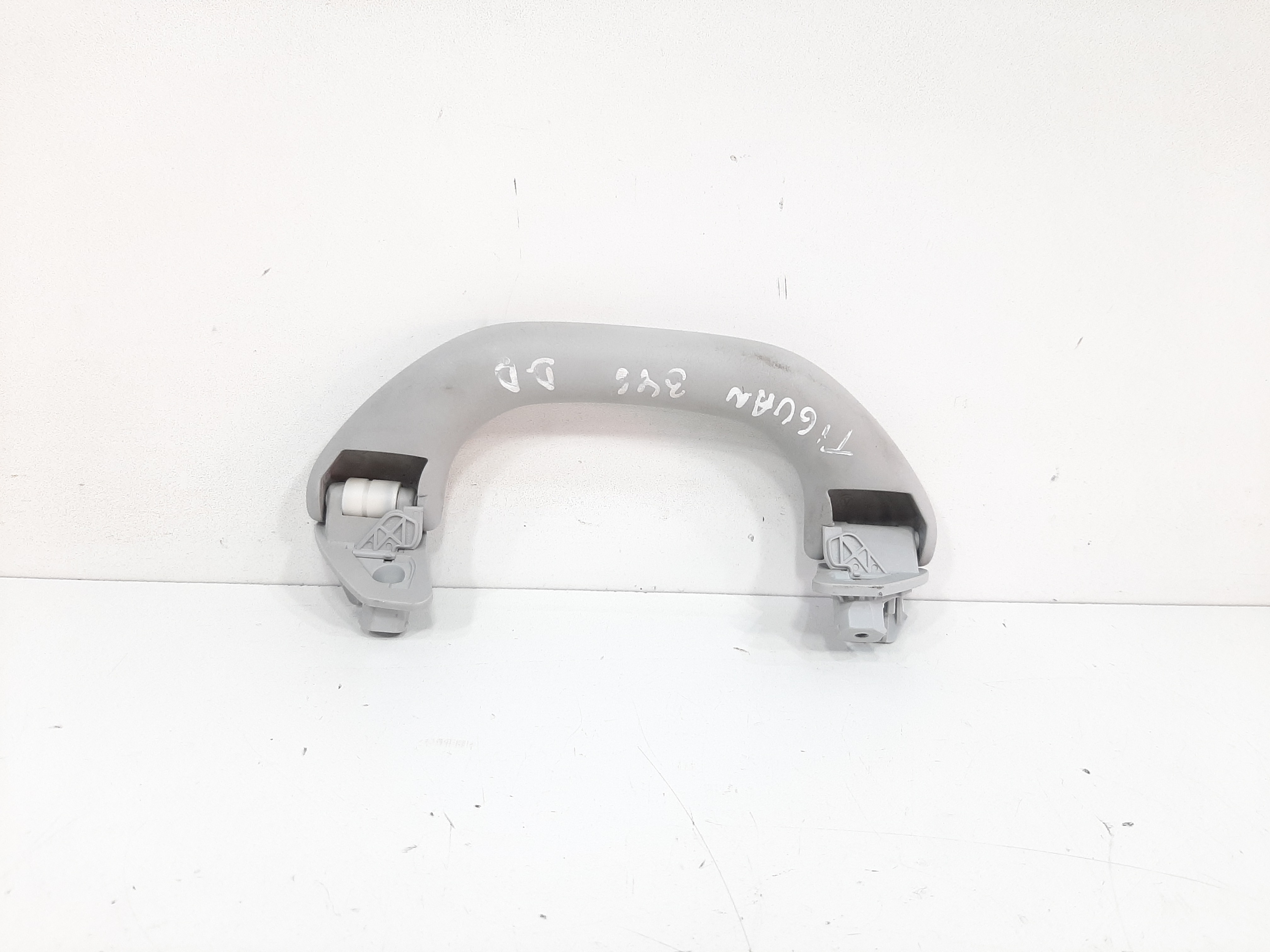 Alça Teto Dianteira Esquerda Vw Tiguan 2012 2013 2014 A 2017 10