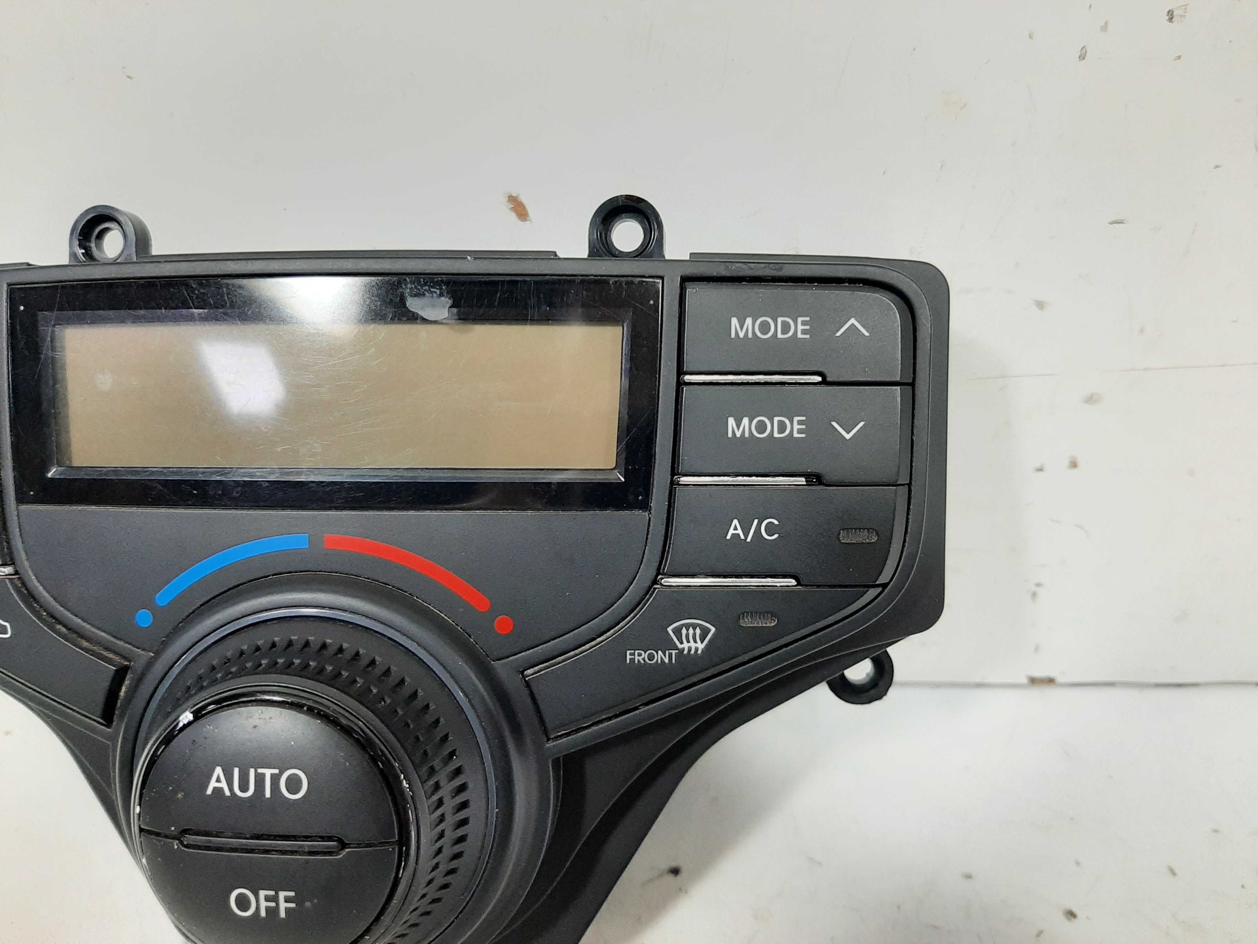 Comando Ar Condicionado Digital Hyundai I30 2009 2010 A 2012 6