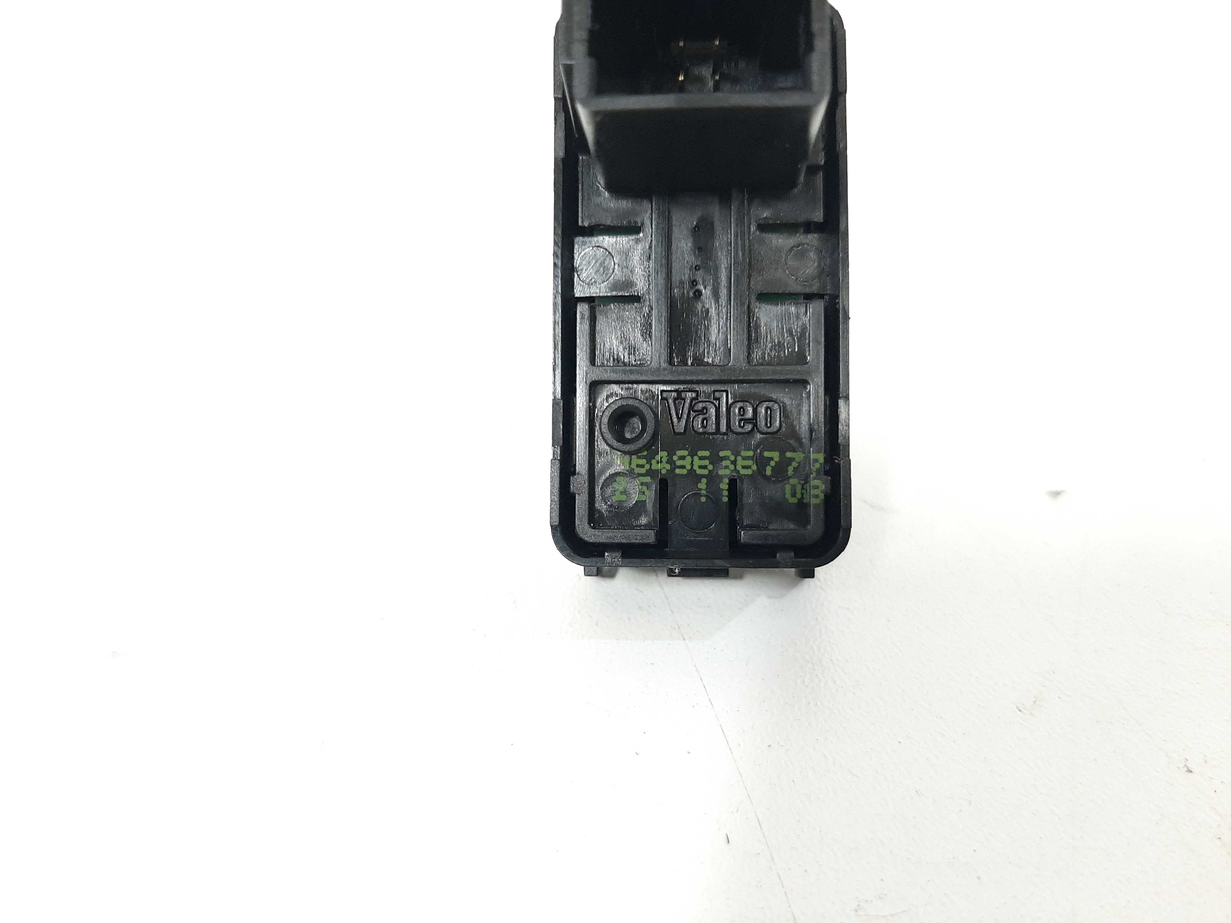 Botão Vidro Eletric Traseiro Esquerdo Citroen C4 2007 A 2013 6