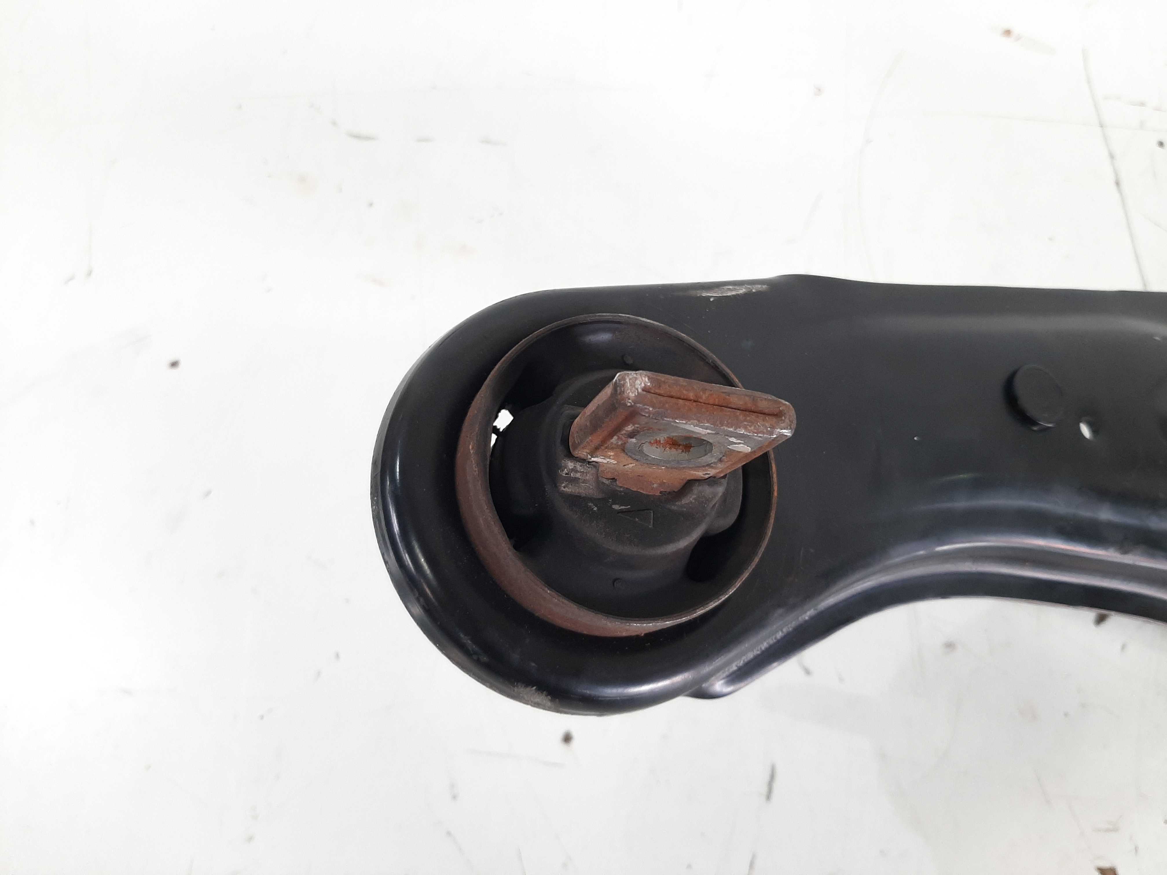 Braço Suspensão Traseira Direita Asx 2.0 2012 2013 A 2020