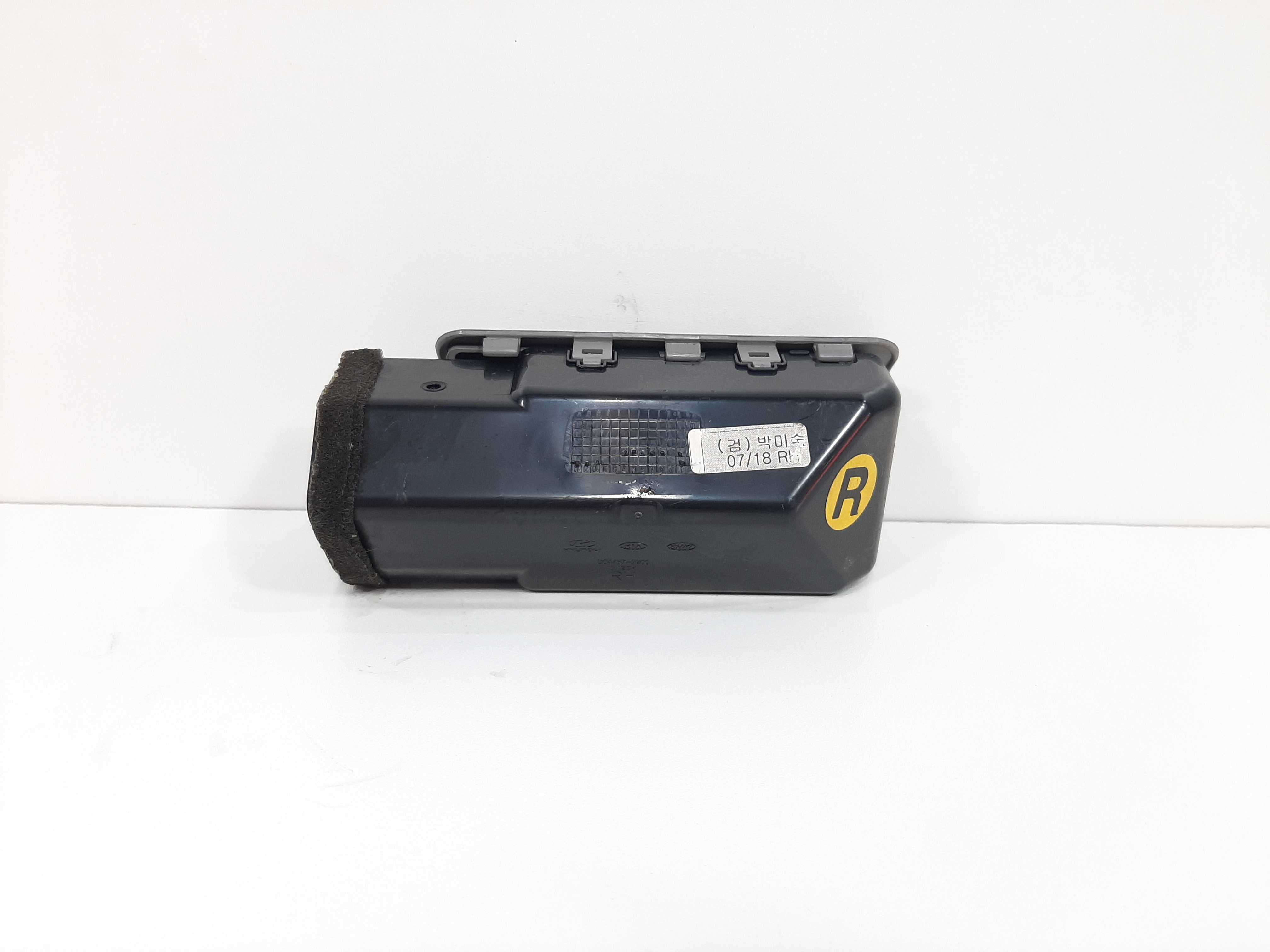 Difusor Ar Dianteiro Direito Hyundai Santa Fé 2007 A 2012 3