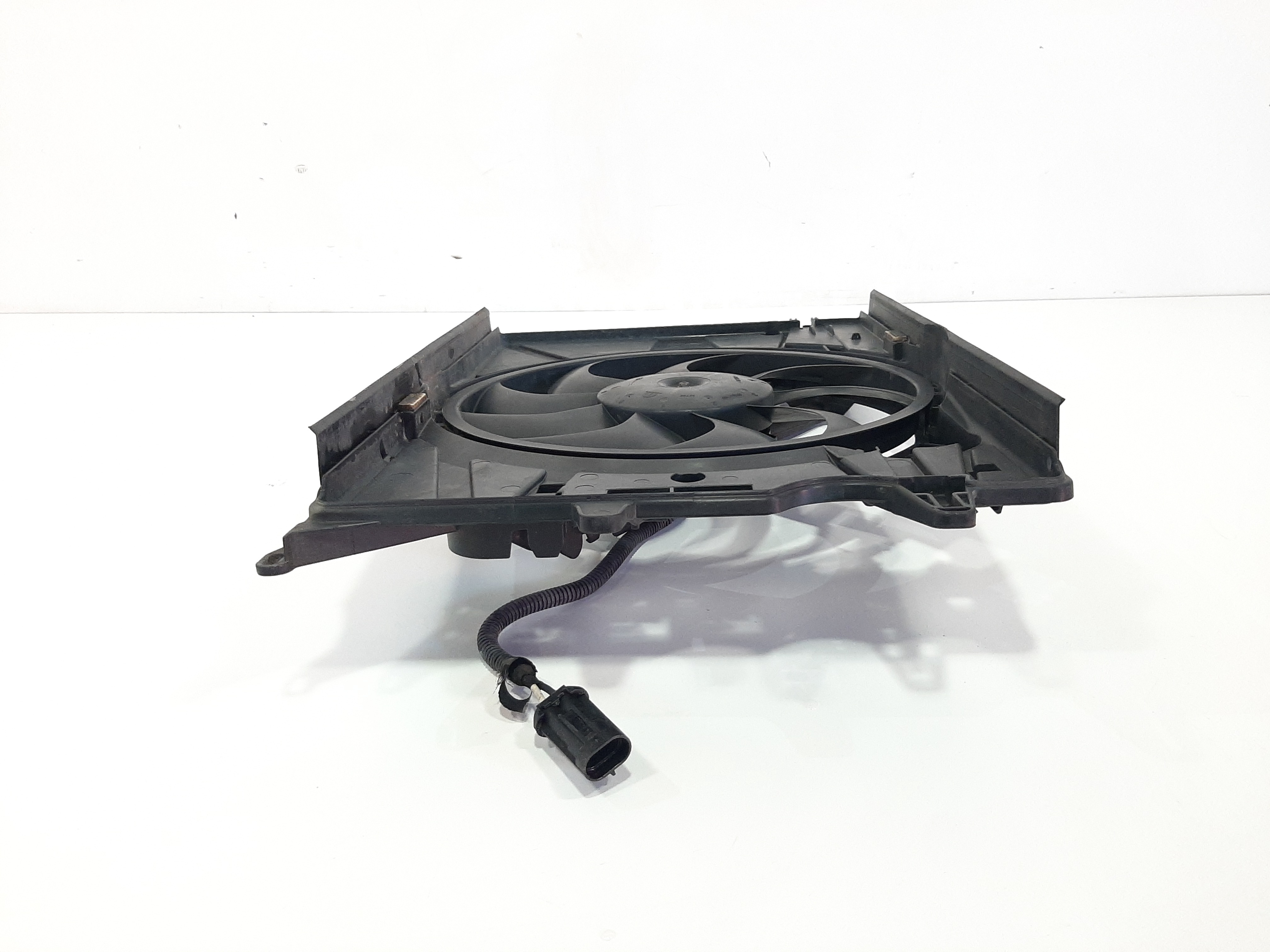 Defletor Ventoinha Jeep Renegade 1.8 2015 A 2018 8c6141000 8