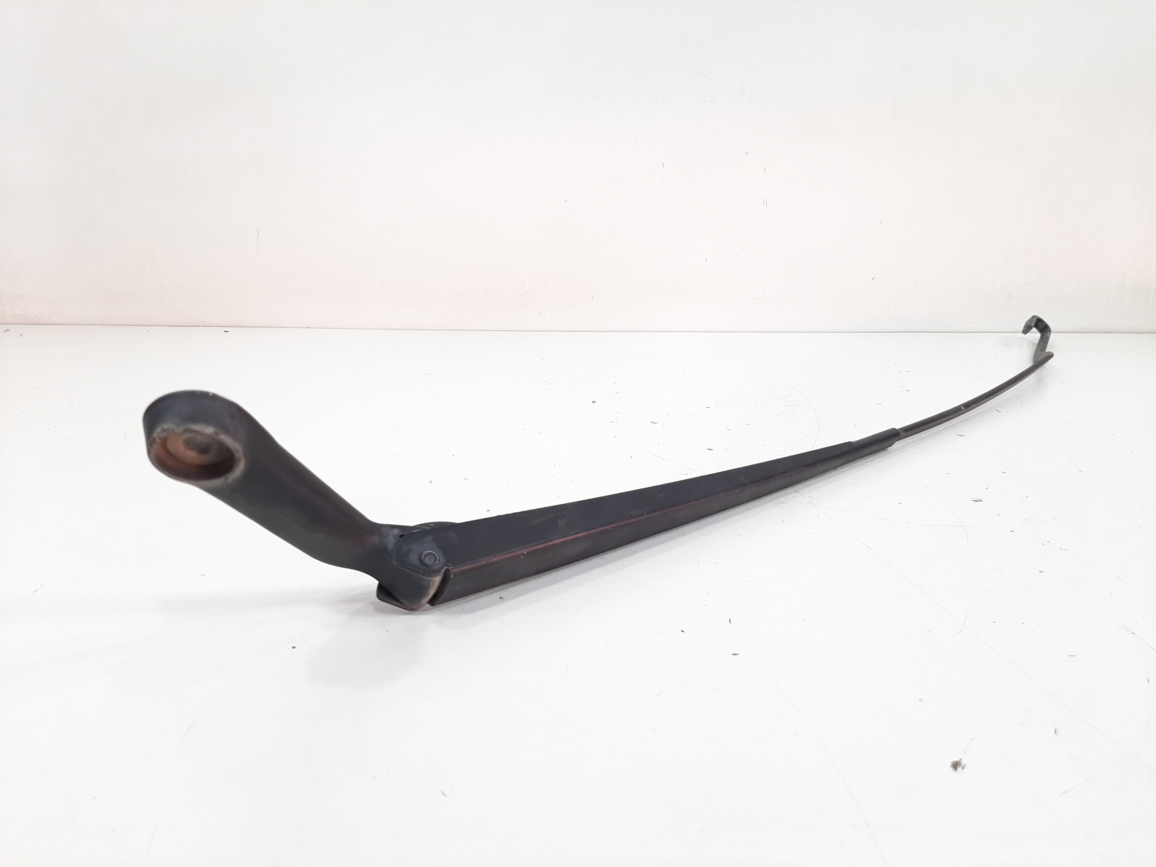 Braço Limpador Dianteiro Direito Audi A3 1.8 20v 1997 A 2006 8