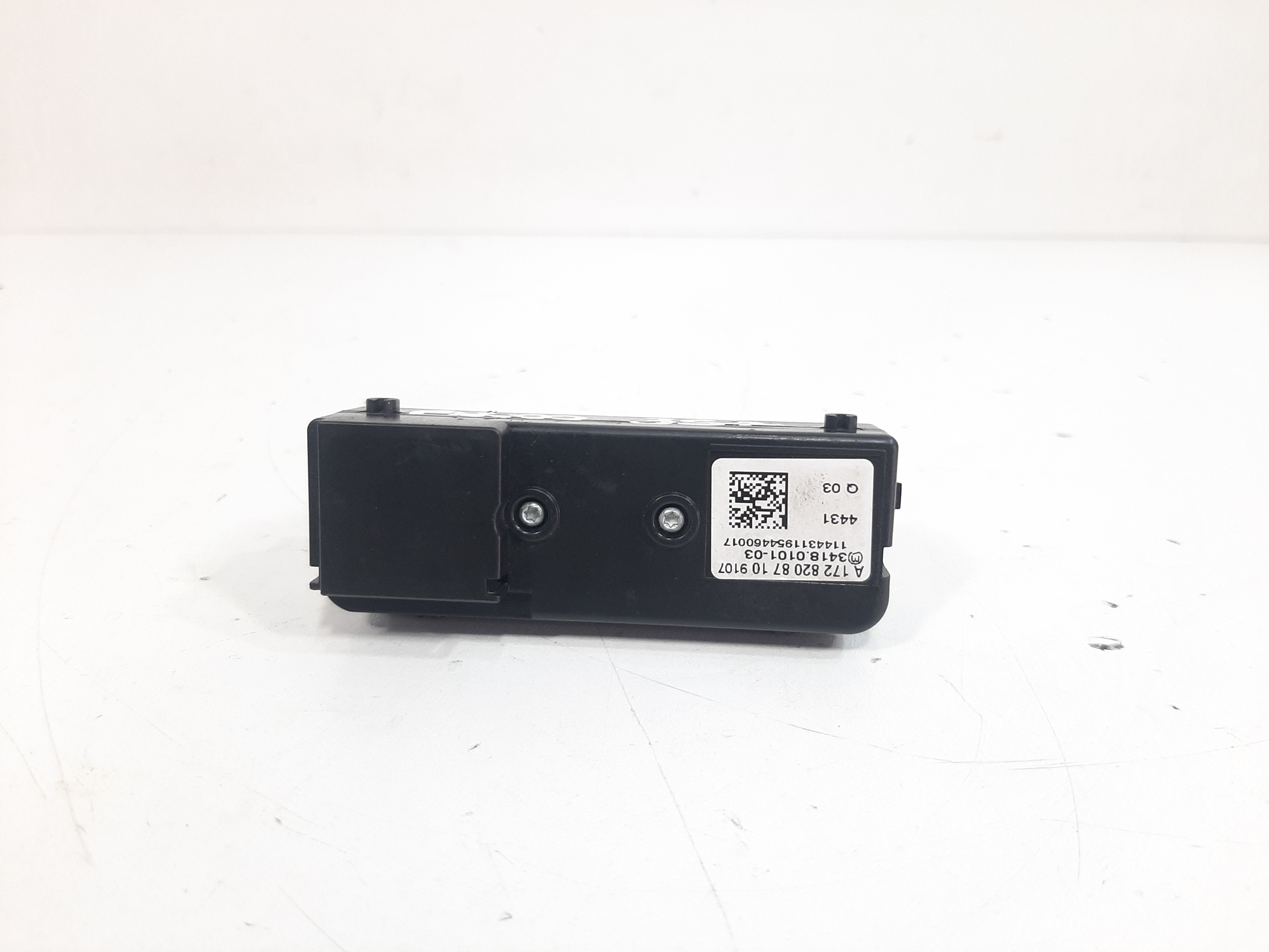 Botão Alarme Mercedes A200 W176 2013 A 2018 A17282087107 10