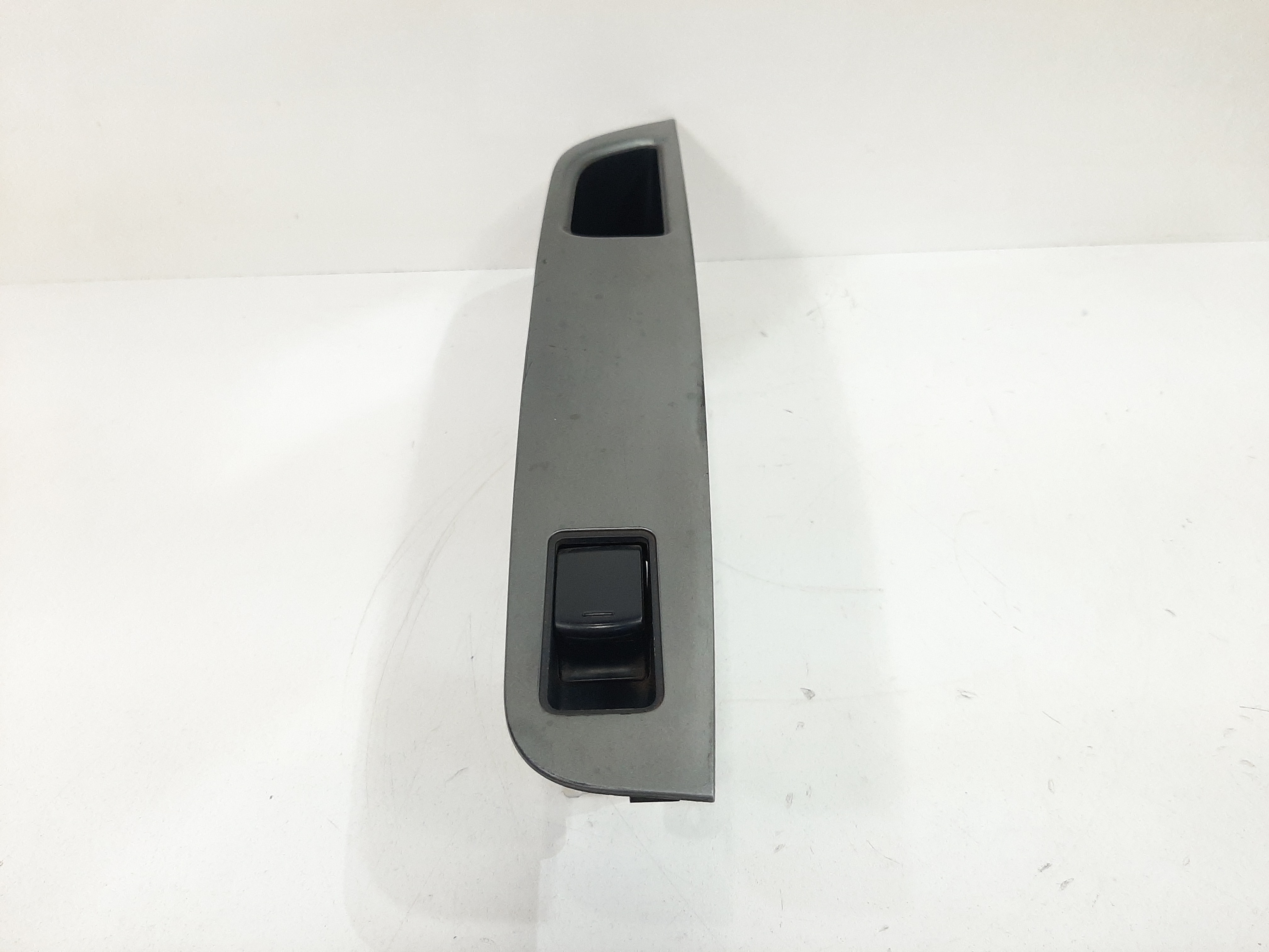 Comando Vidro Traseiro Esquerdo Nissan Livina 2009 A 2014 3
