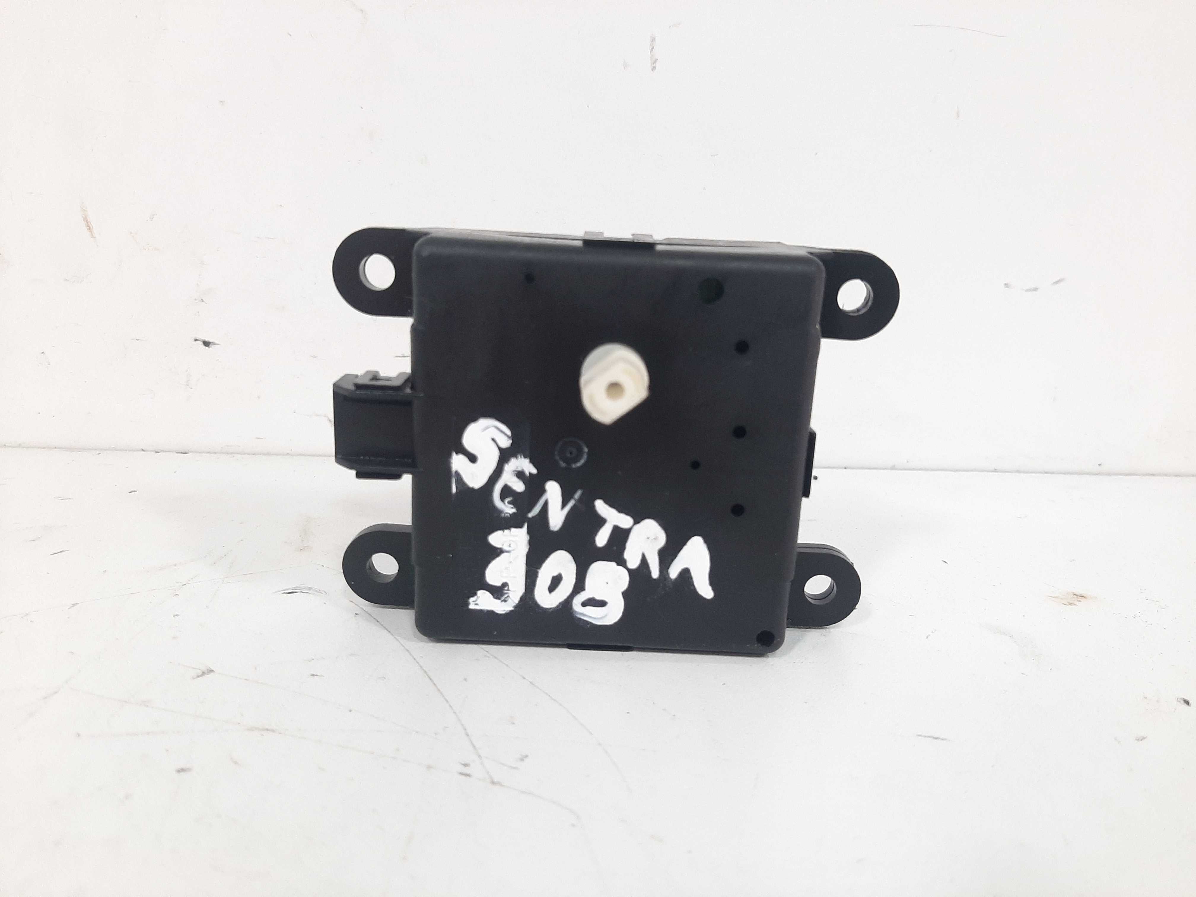 Atuador Ar Condicionado Nissan Sentra 2.0 16v 2008 A 2013 2