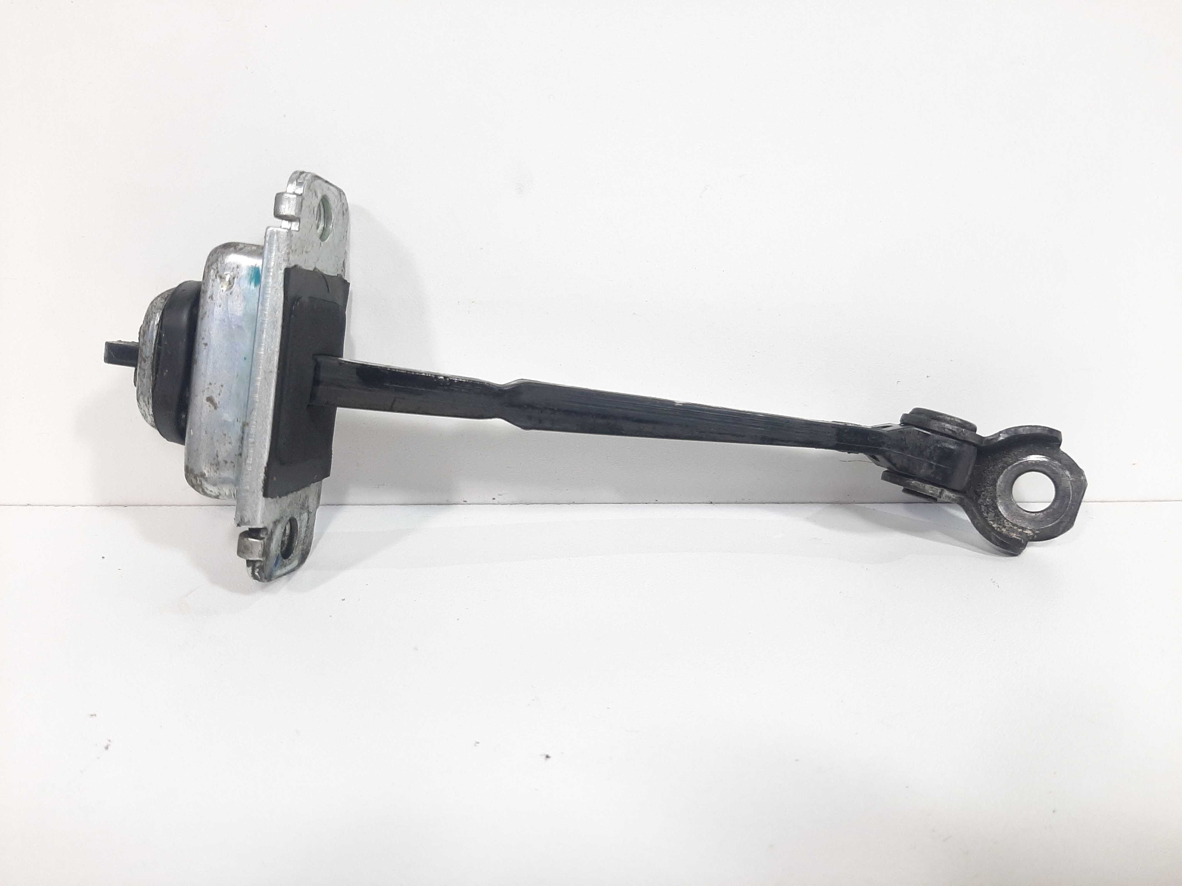 Limitador Porta Dianteiro Esquerdo Gm Captiva 2008 A 2016 6